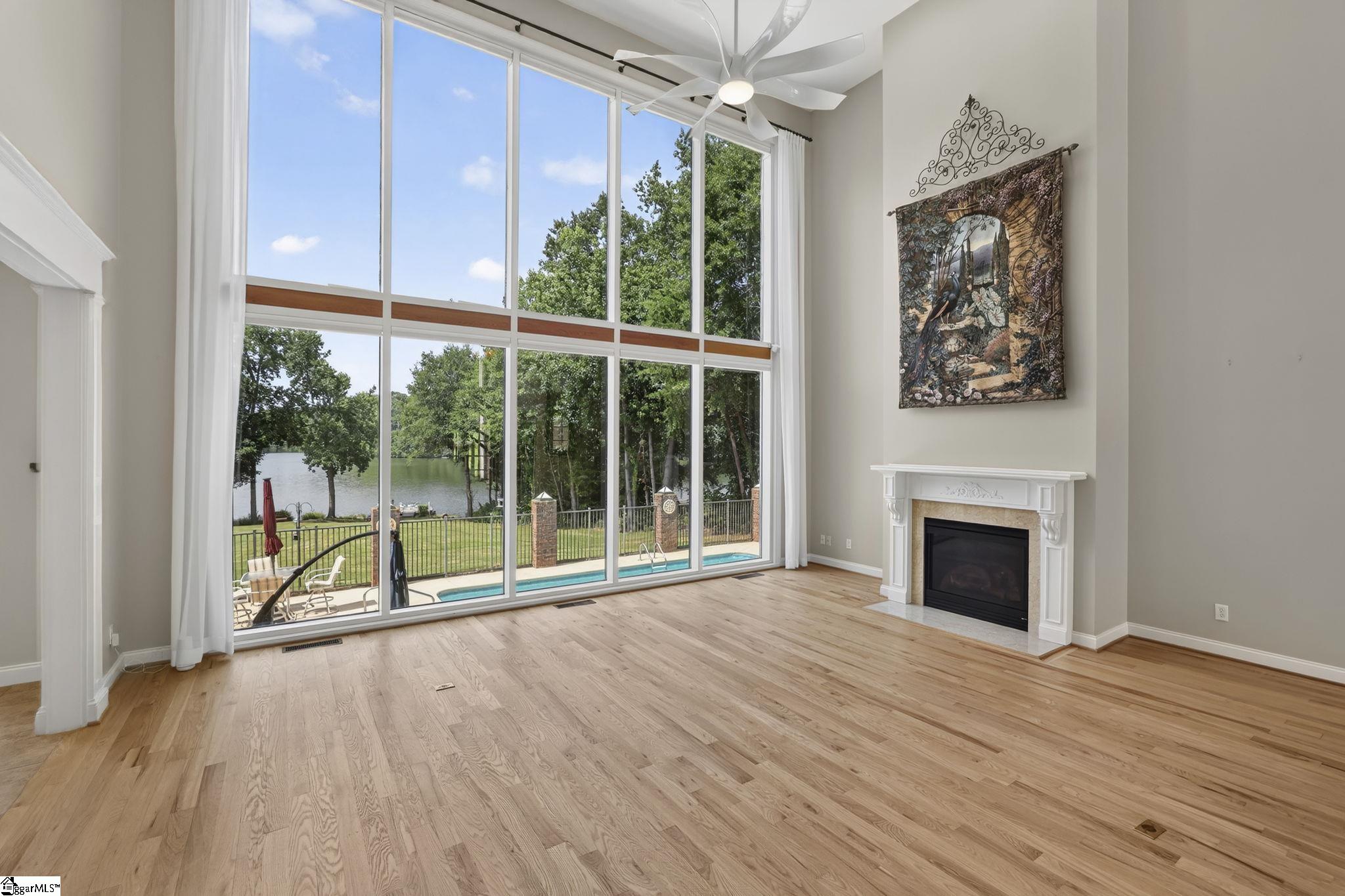 227 Woodlake Drive Property Photo 11