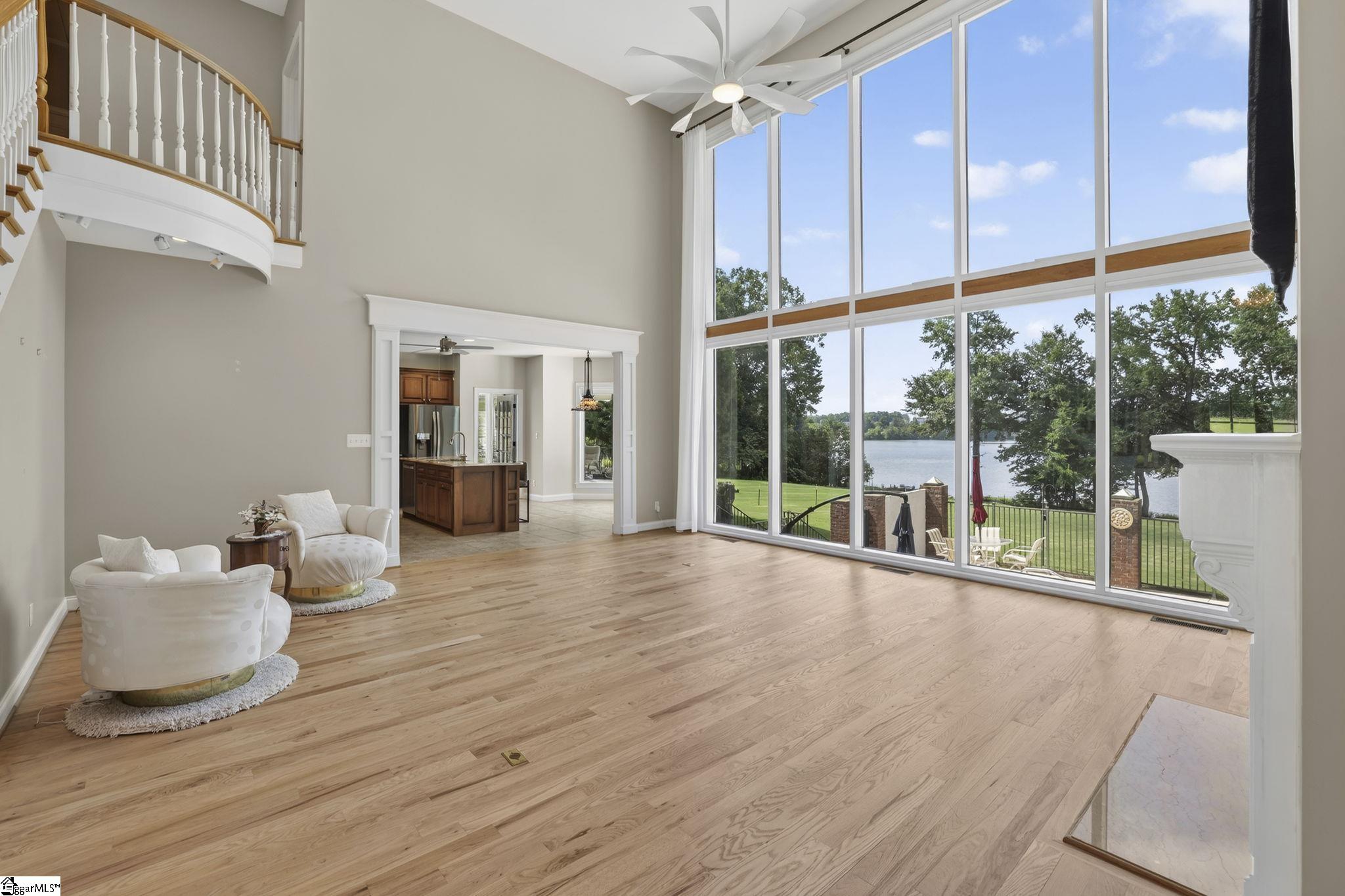 227 Woodlake Drive Property Photo 12