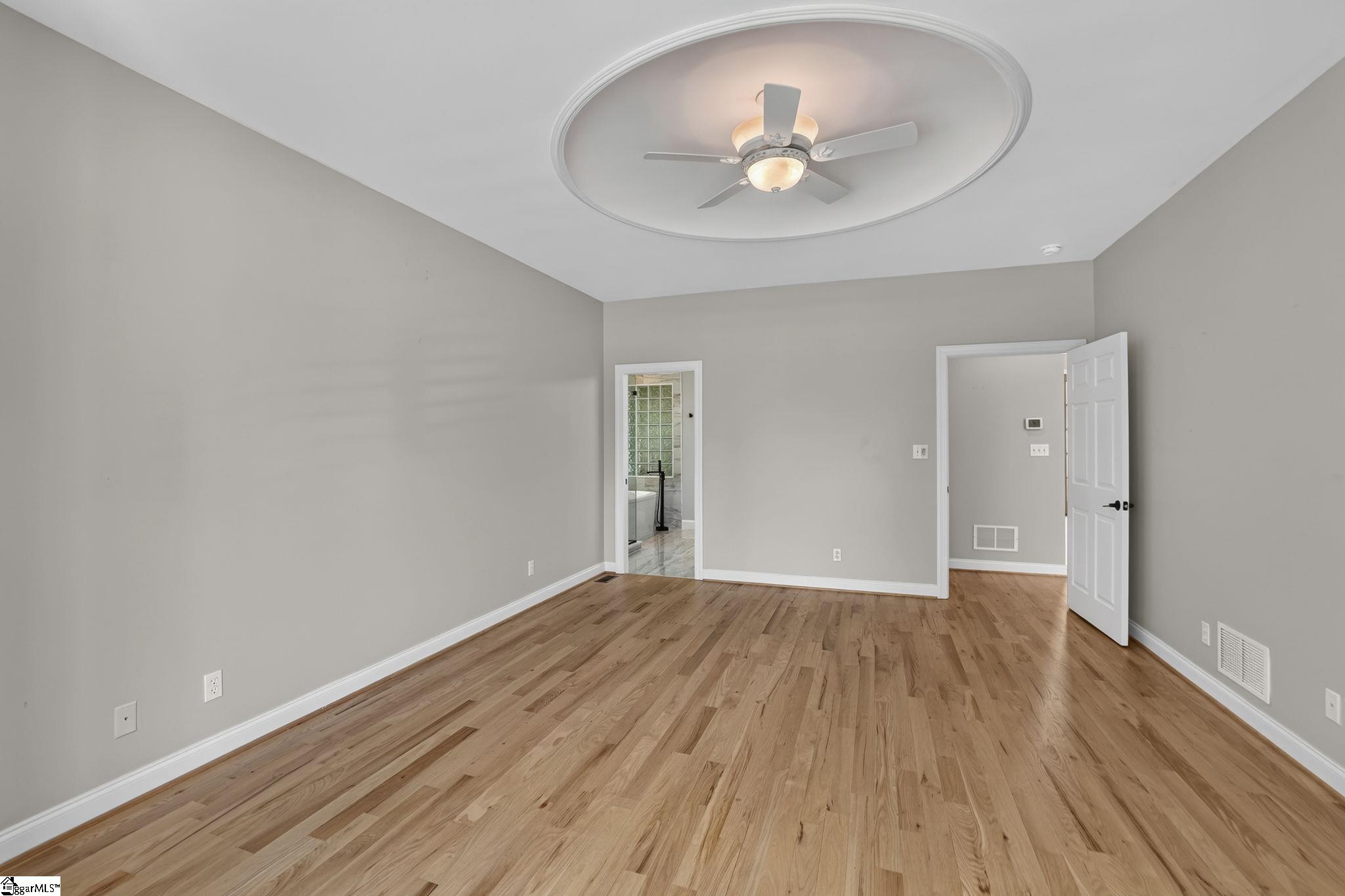 227 Woodlake Drive Property Photo 24