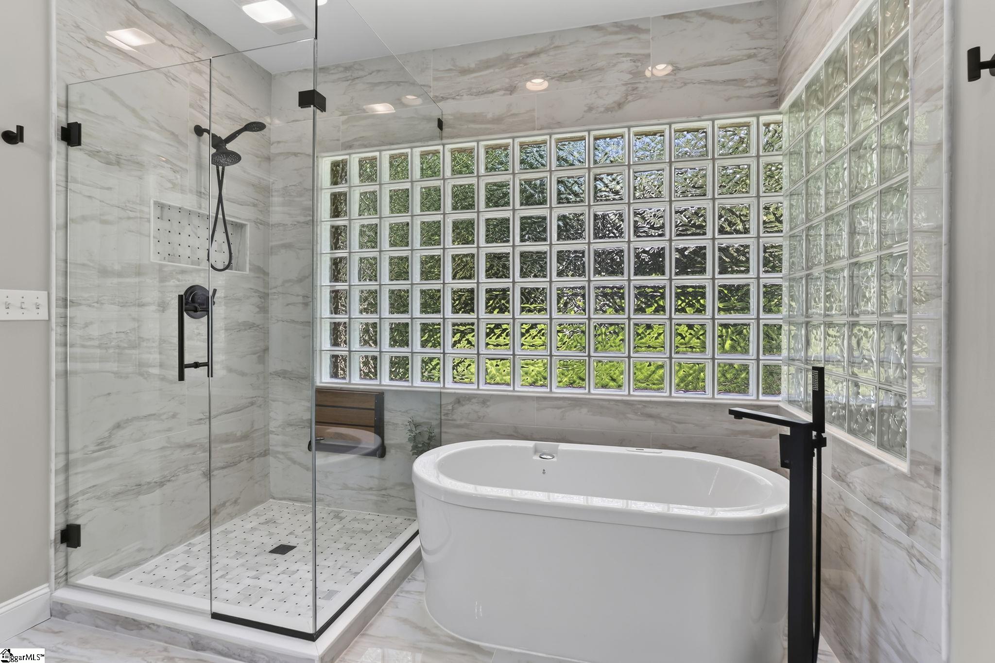 227 Woodlake Drive Property Photo 26