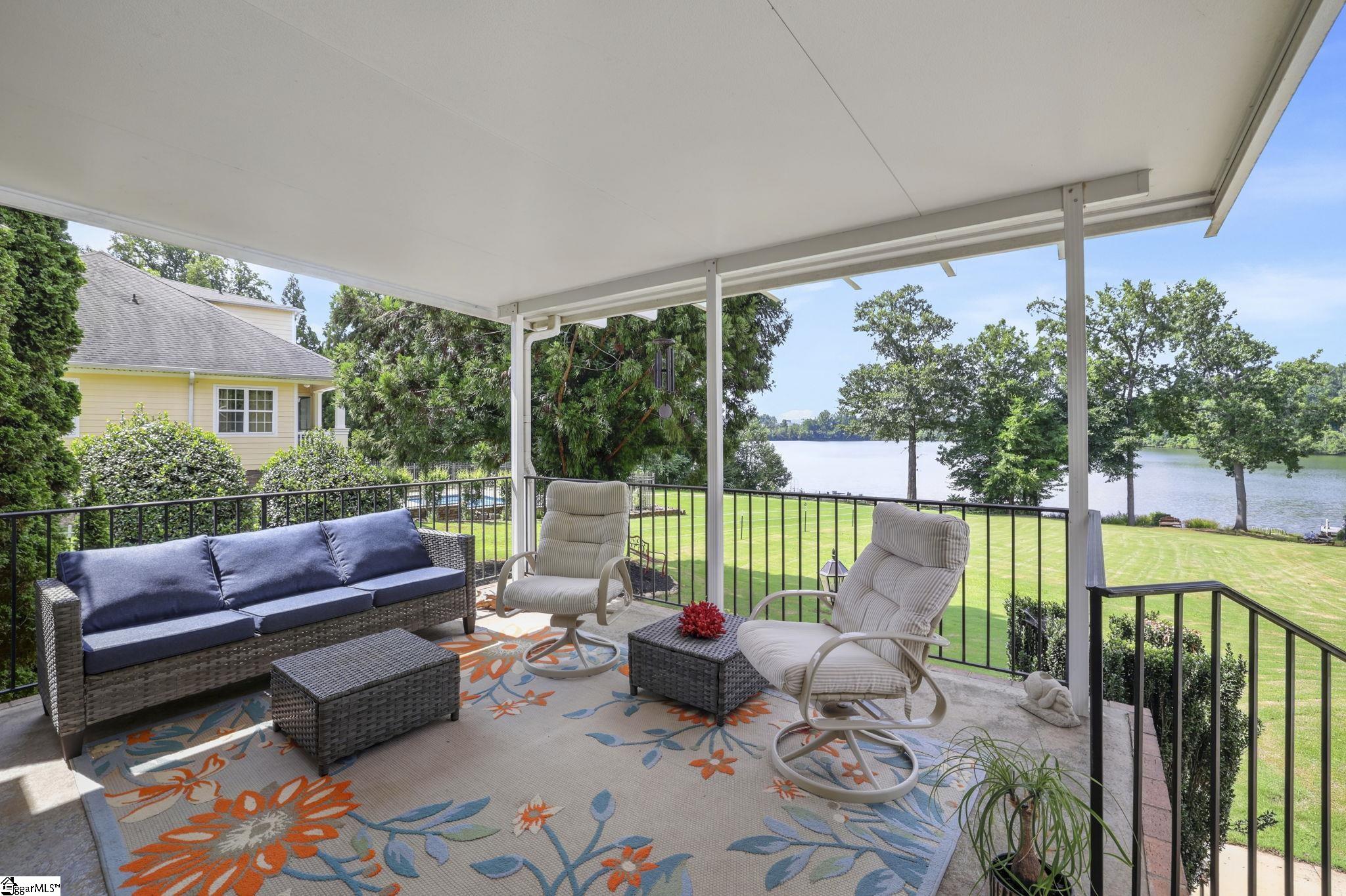 227 Woodlake Drive Property Photo 35
