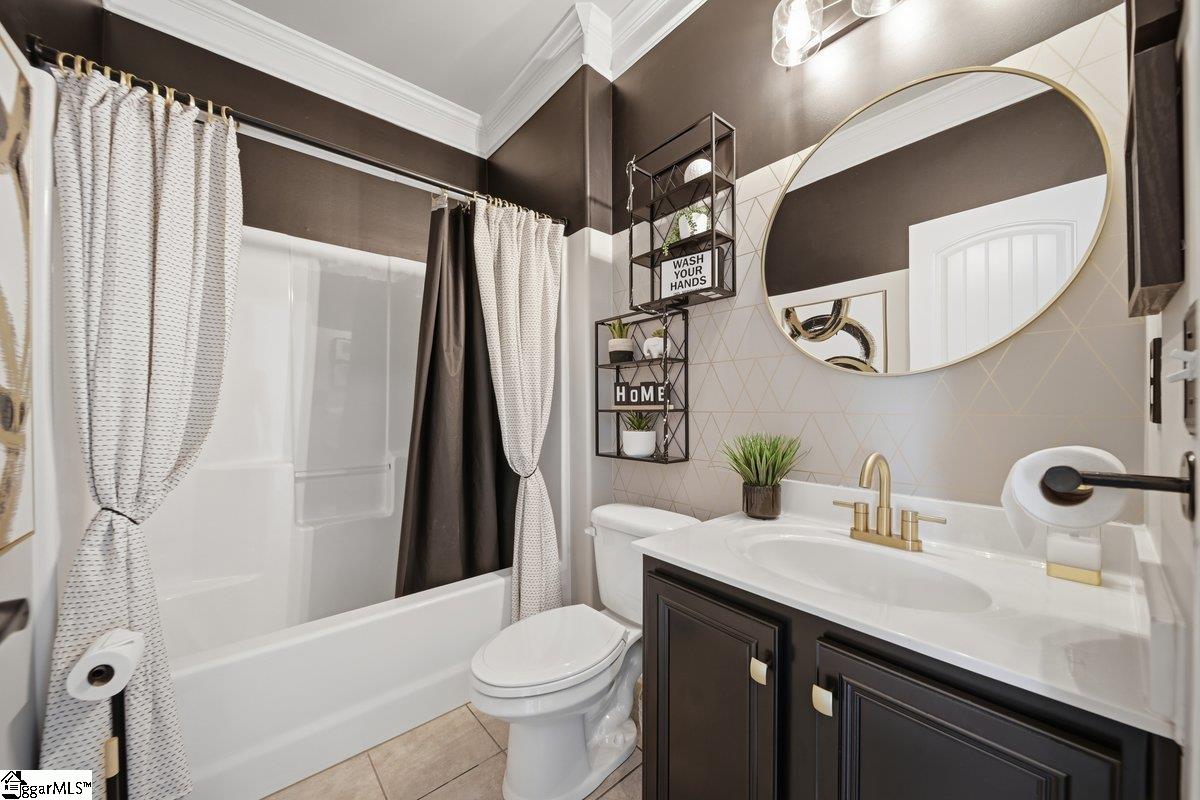 536 W Saddletree Drive Property Photo 7