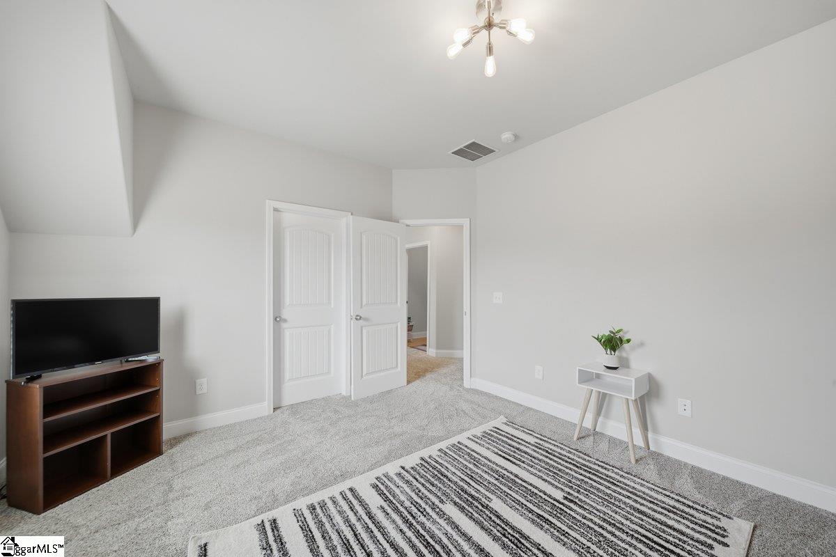 536 W Saddletree Drive Property Photo 33