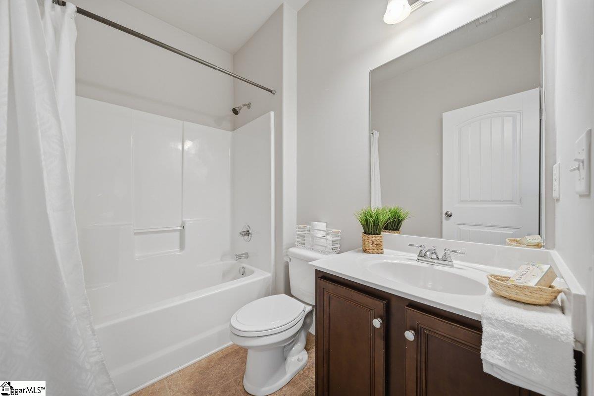 536 W Saddletree Drive Property Photo 35