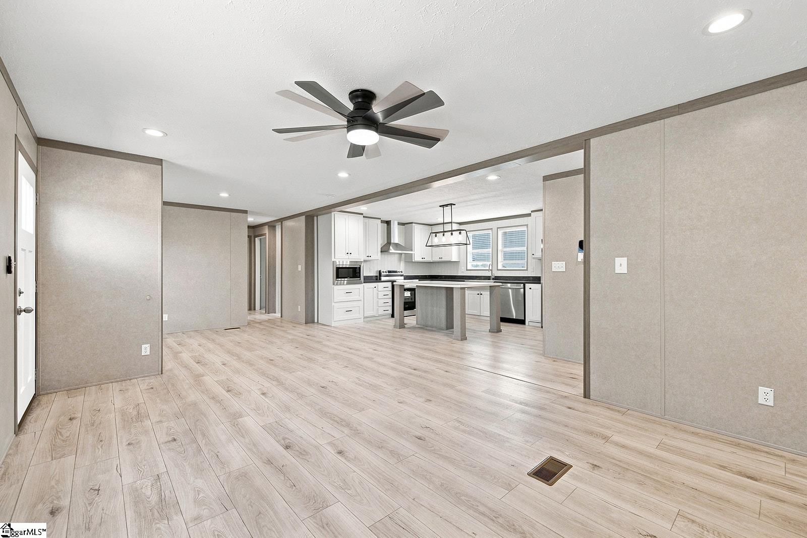 112 Purdy Road Property Photo 4