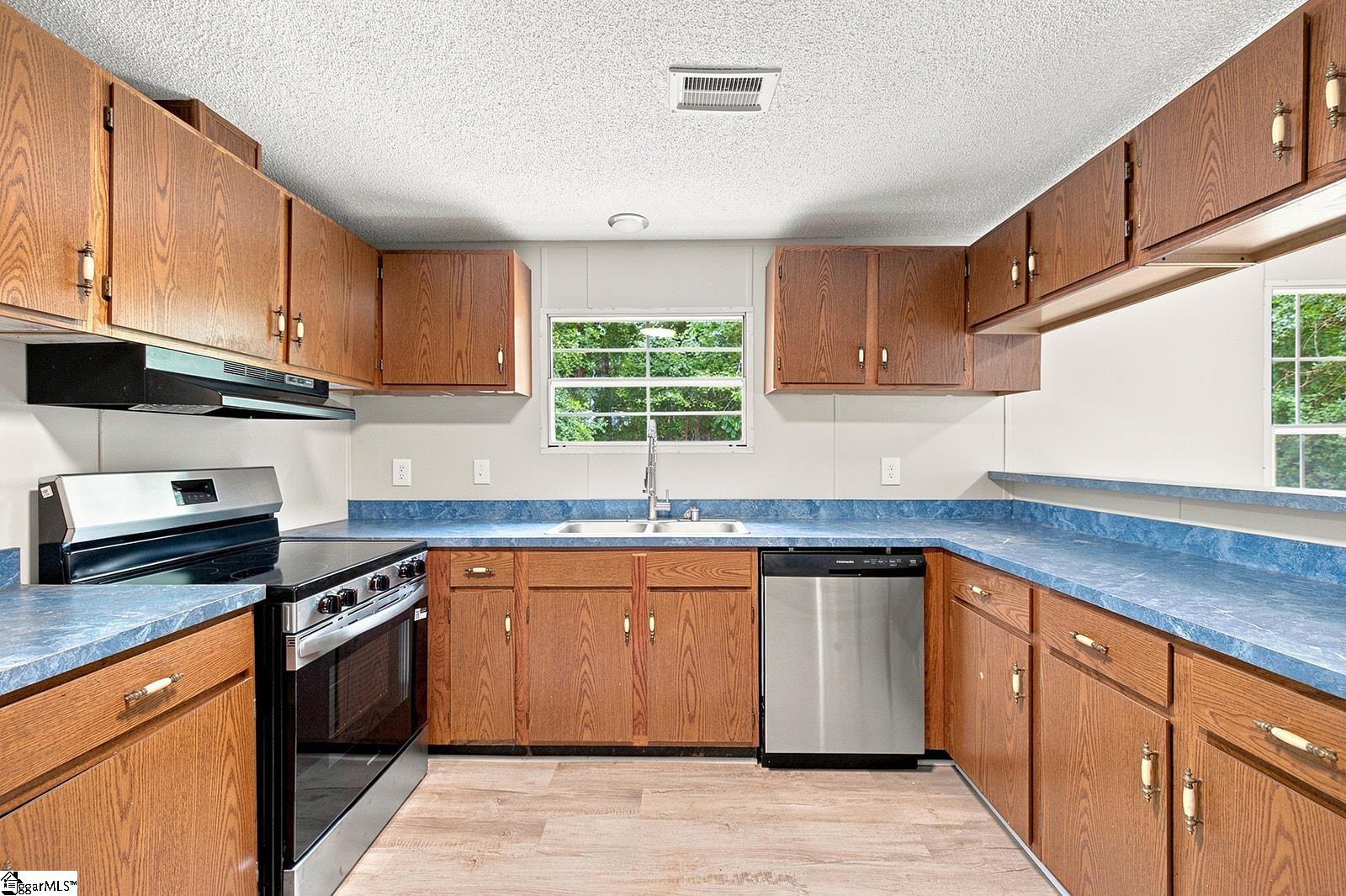 213 Old River Road Property Photo 6