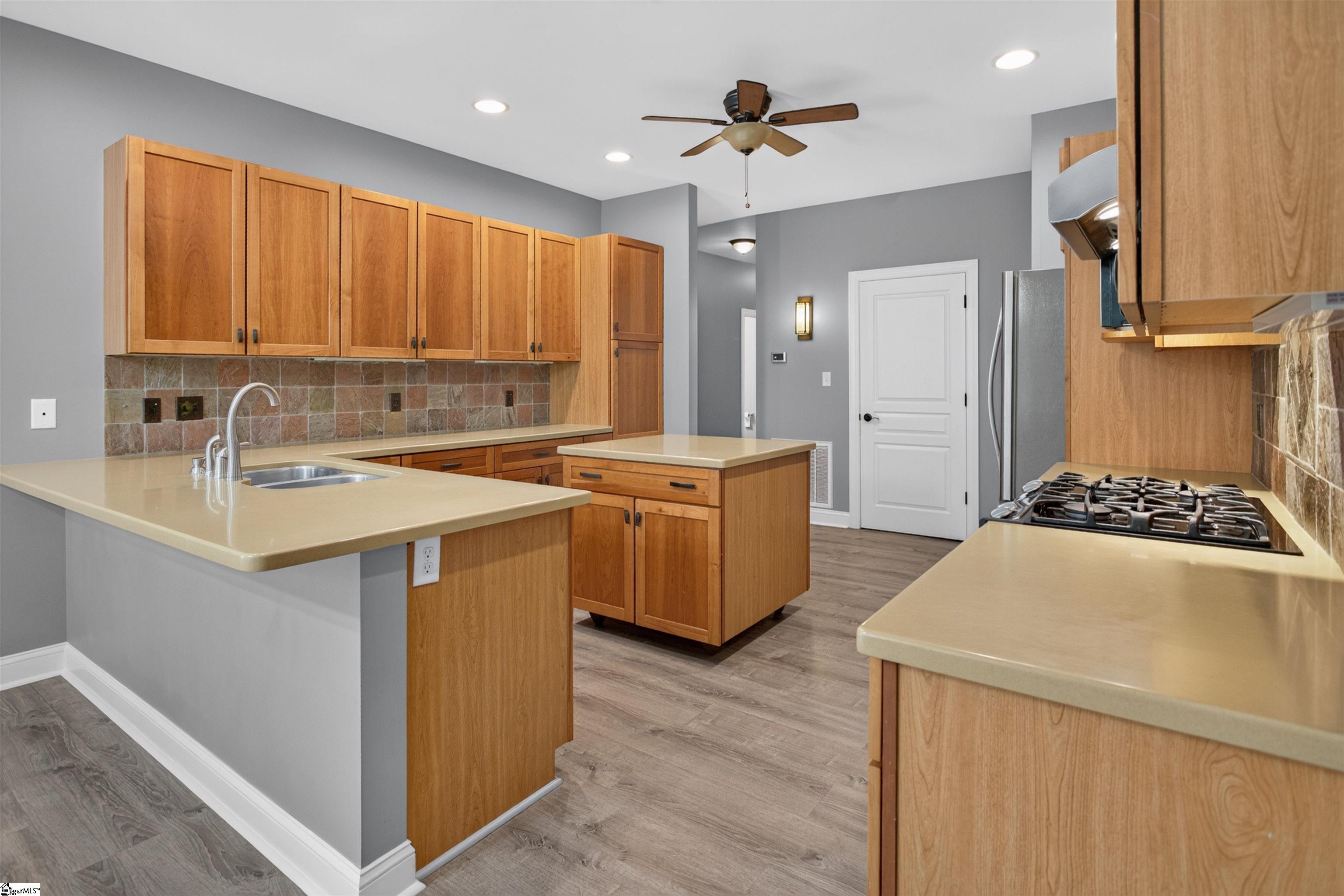 101 Welborn Oaks Way Property Photo 15