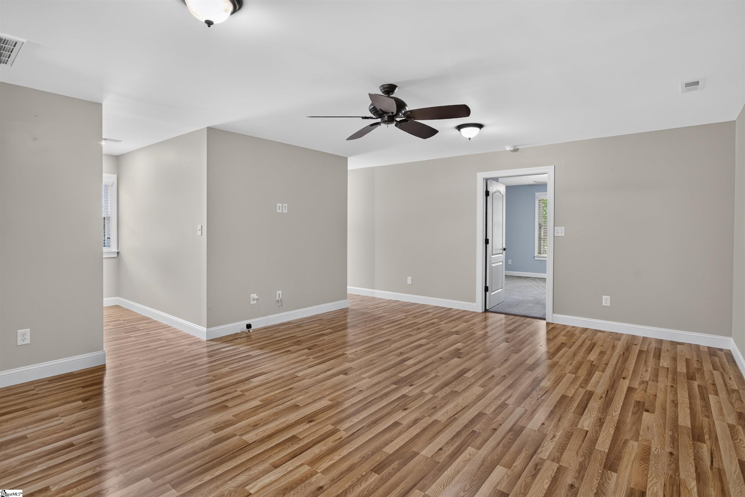 101 Welborn Oaks Way Property Photo 34