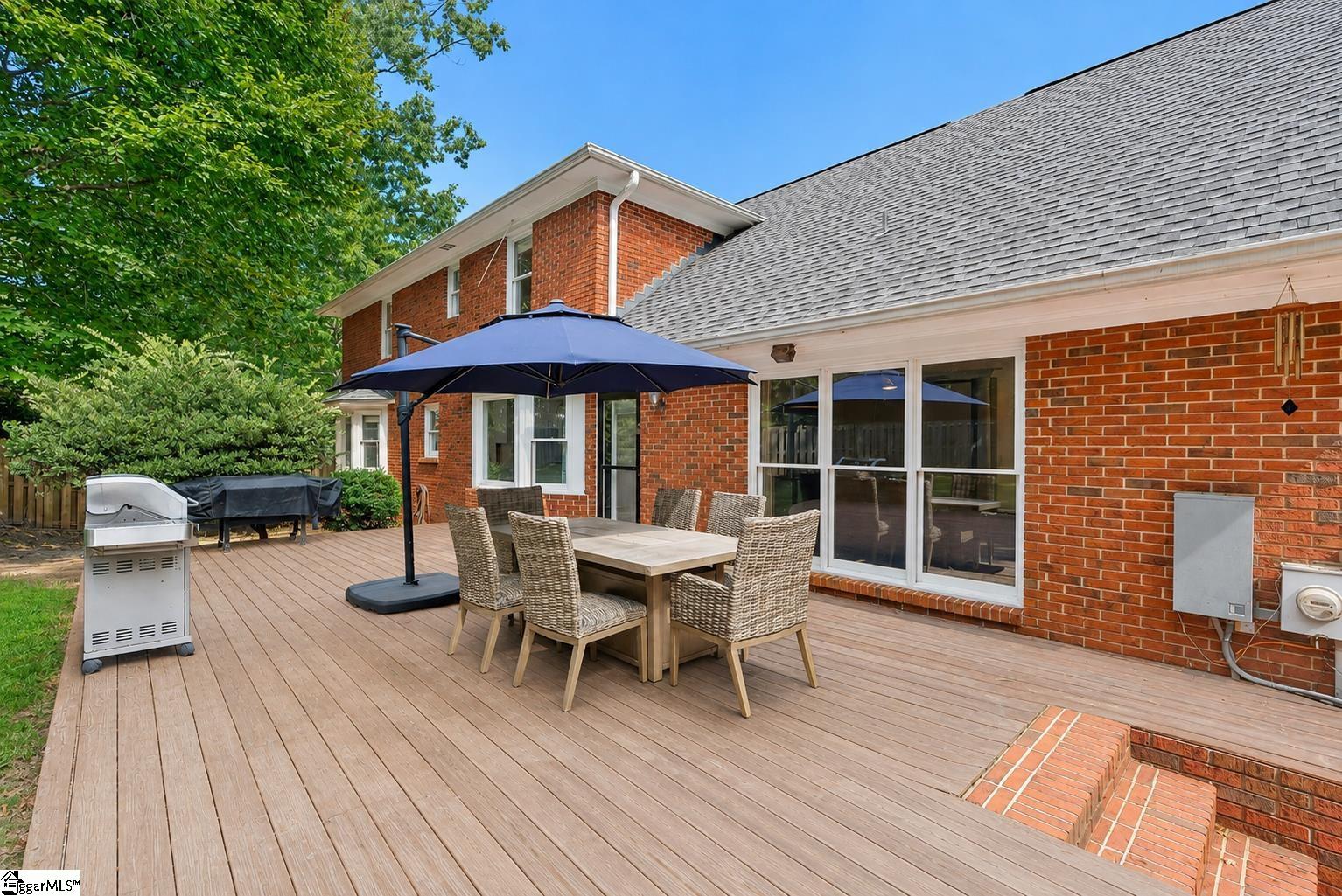 131 Woodridge Drive Property Photo 8