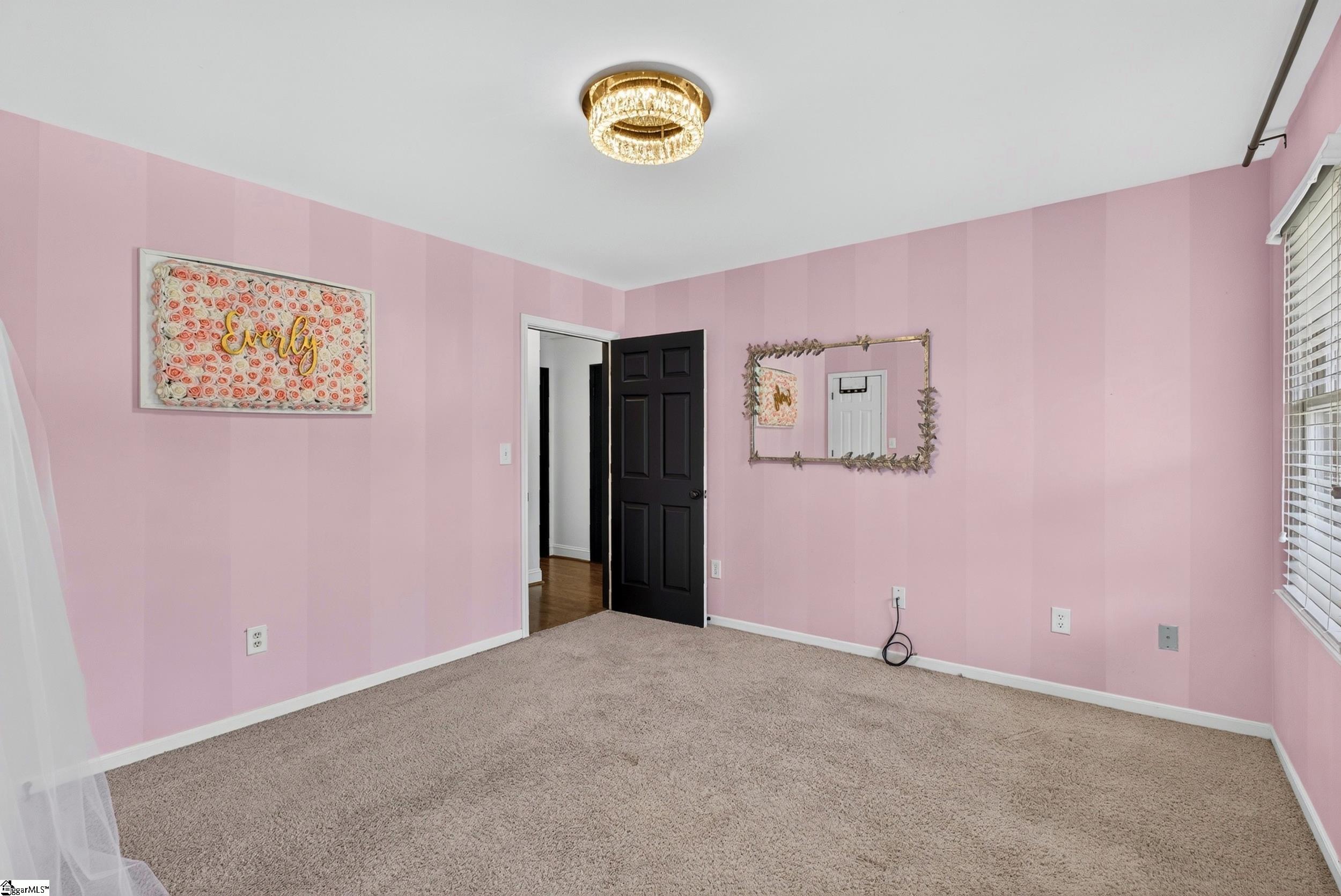 131 Woodridge Drive Property Photo 43