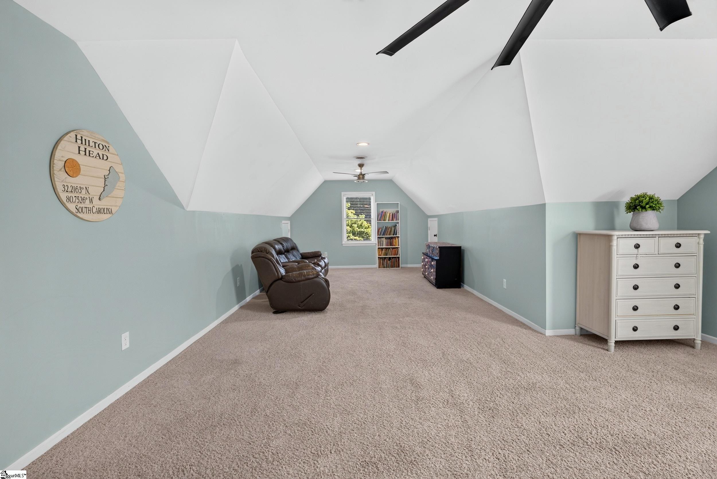 131 Woodridge Drive Property Photo 45
