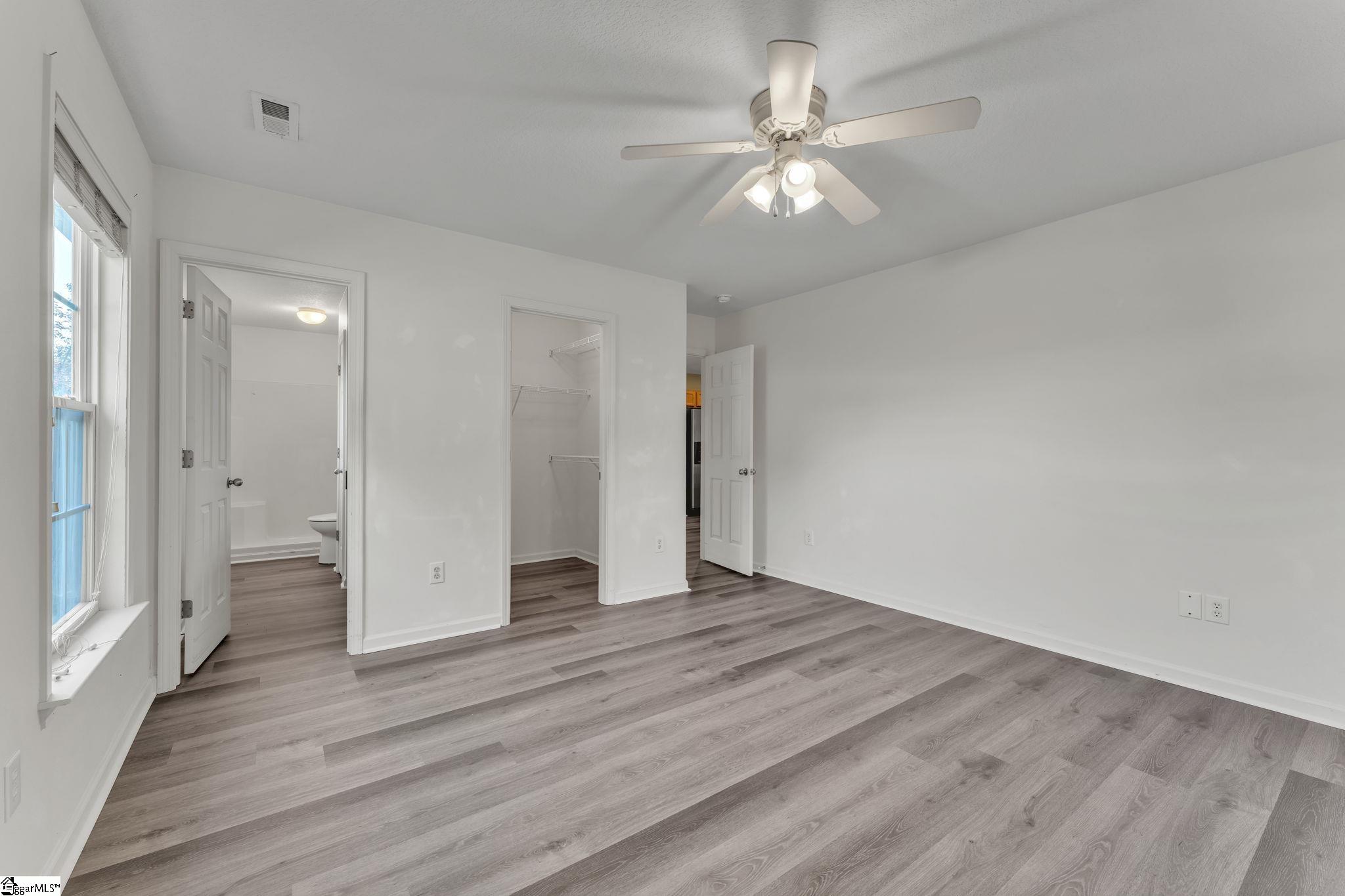 335 Heatherbrook Drive Property Photo 15