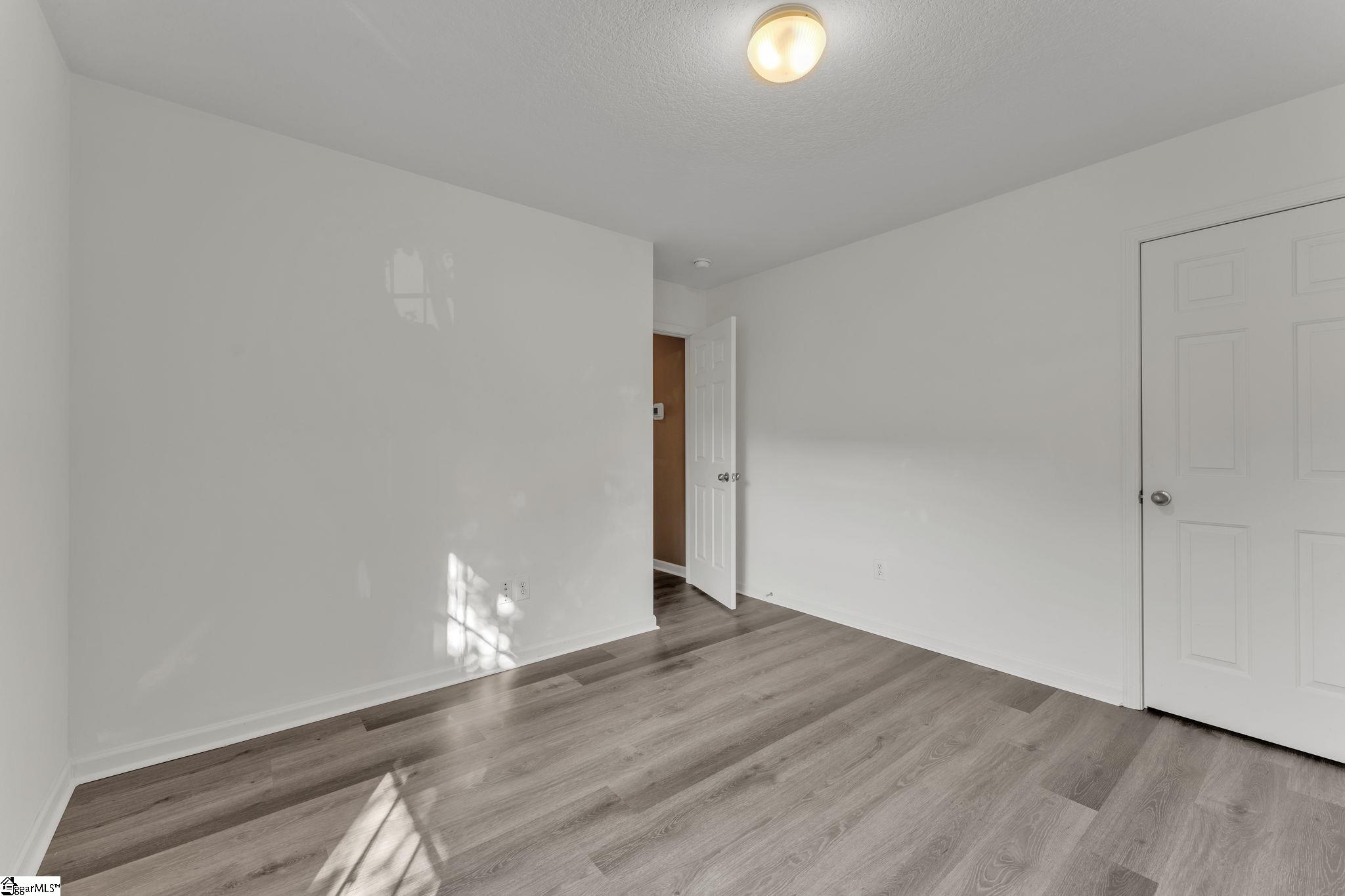 335 Heatherbrook Drive Property Photo 20