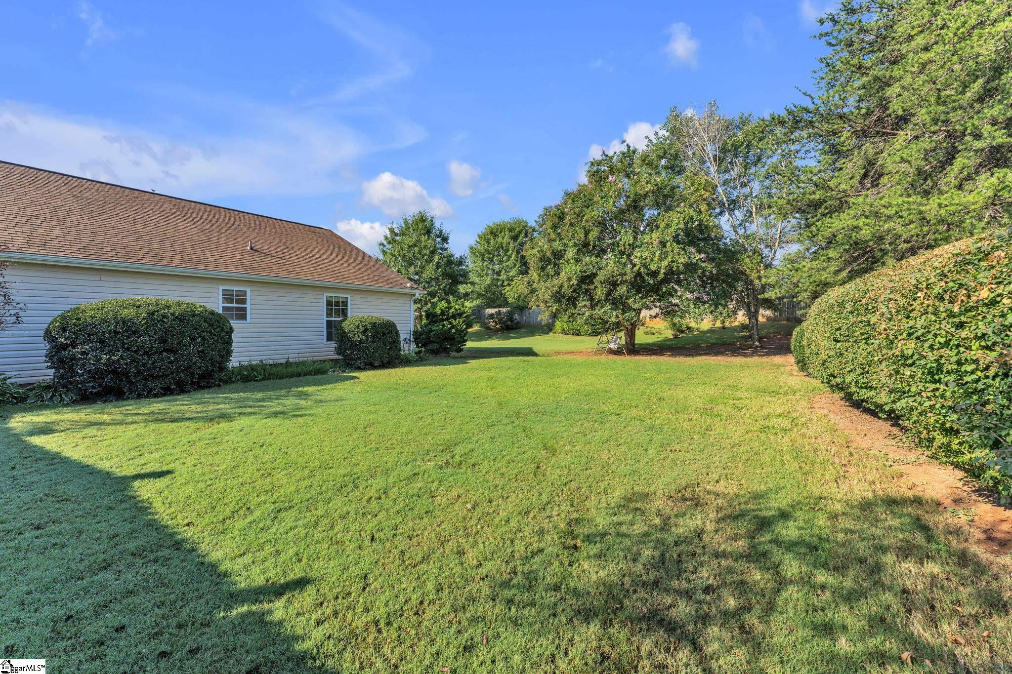 335 Heatherbrook Drive Property Photo 26