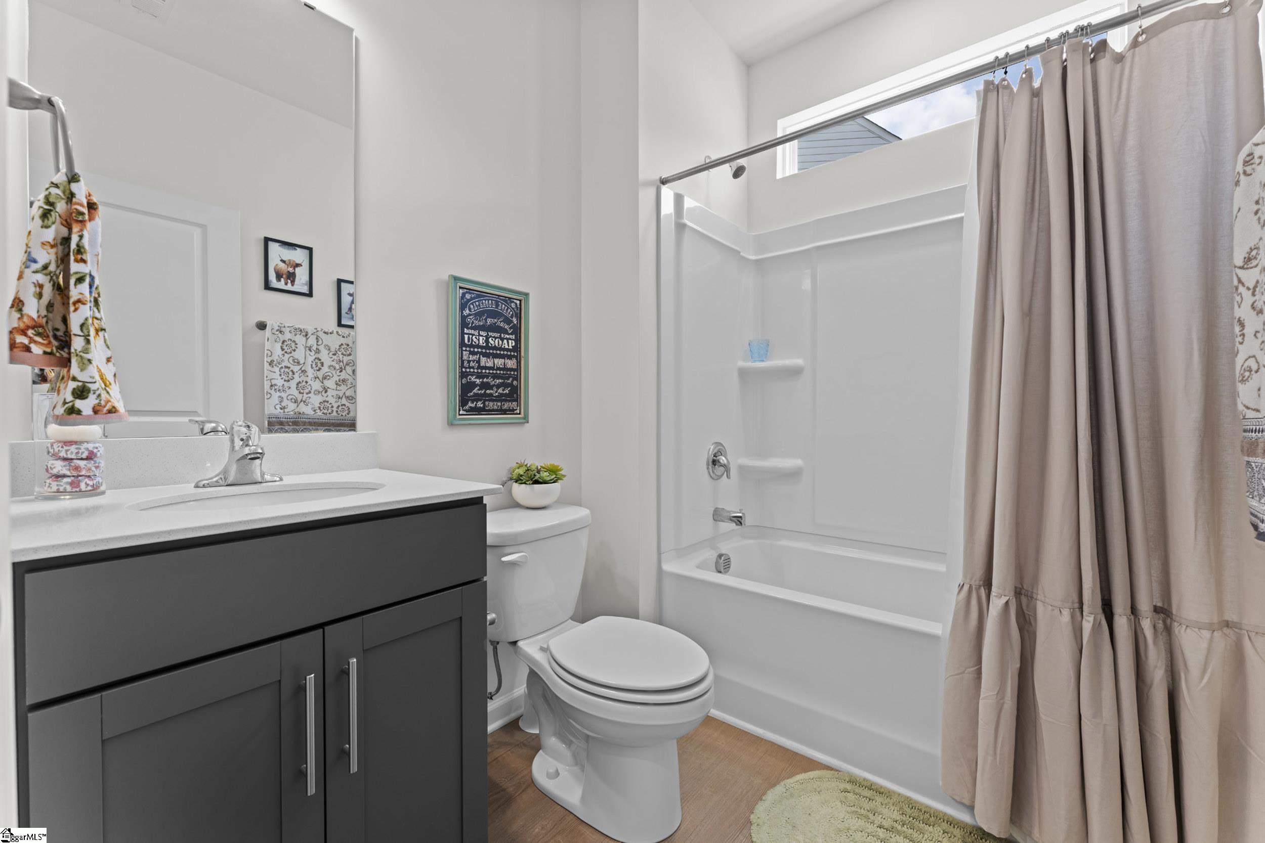 649 Columbus Circle Property Photo 22