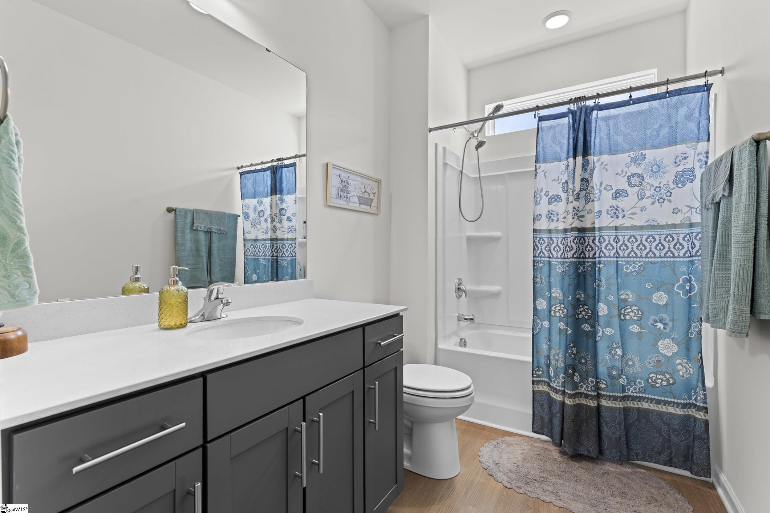 649 Columbus Circle Property Photo 31