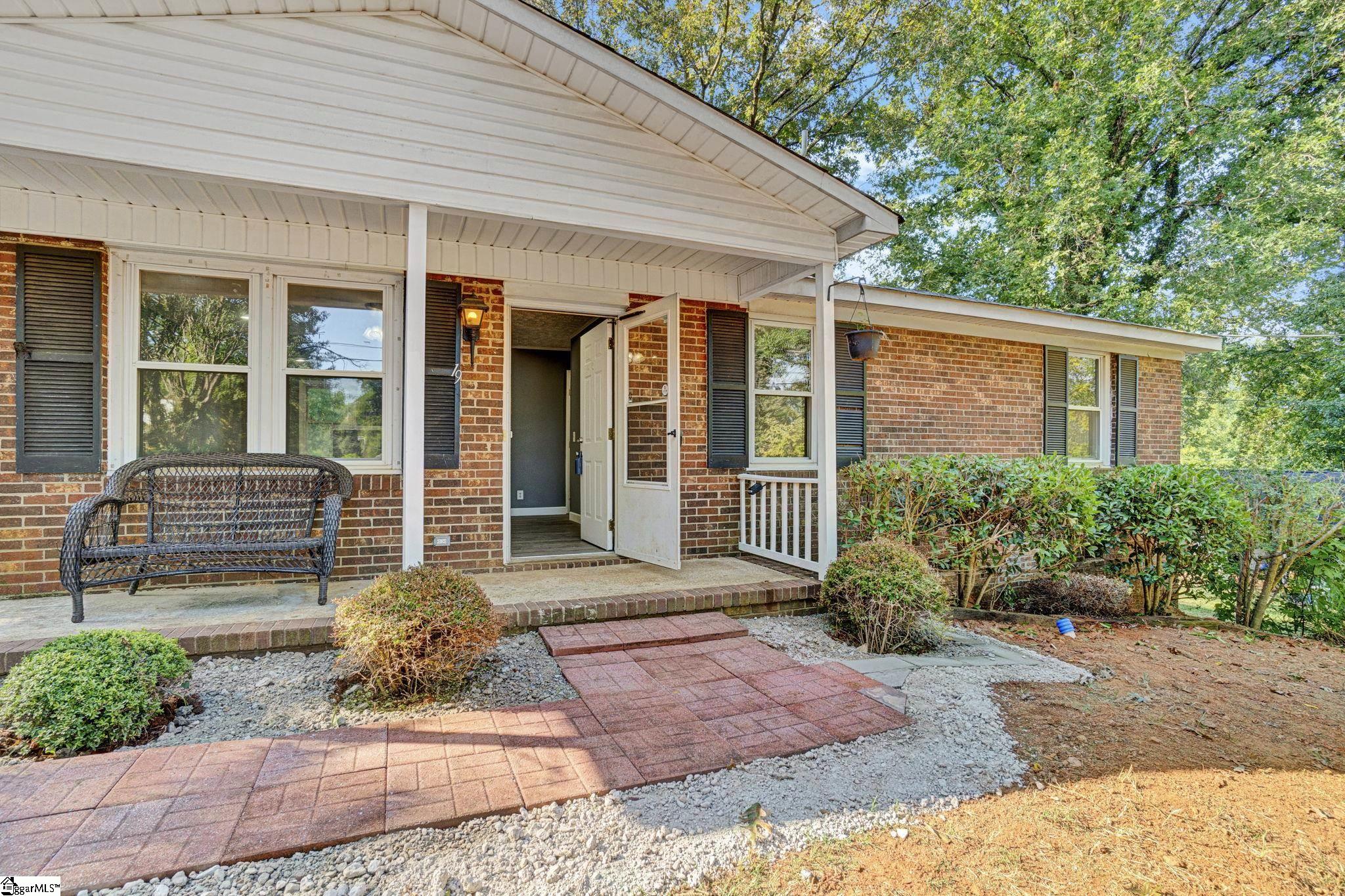 19 Stevenson Lane Property Photo 26
