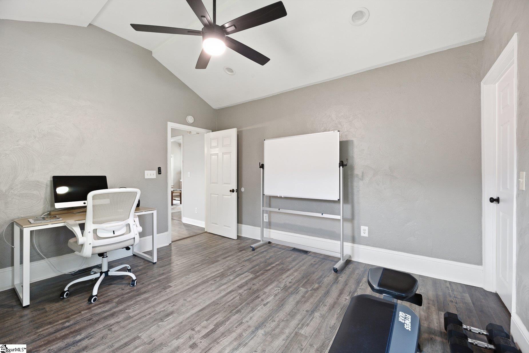 107 Chandler Street Property Photo 24
