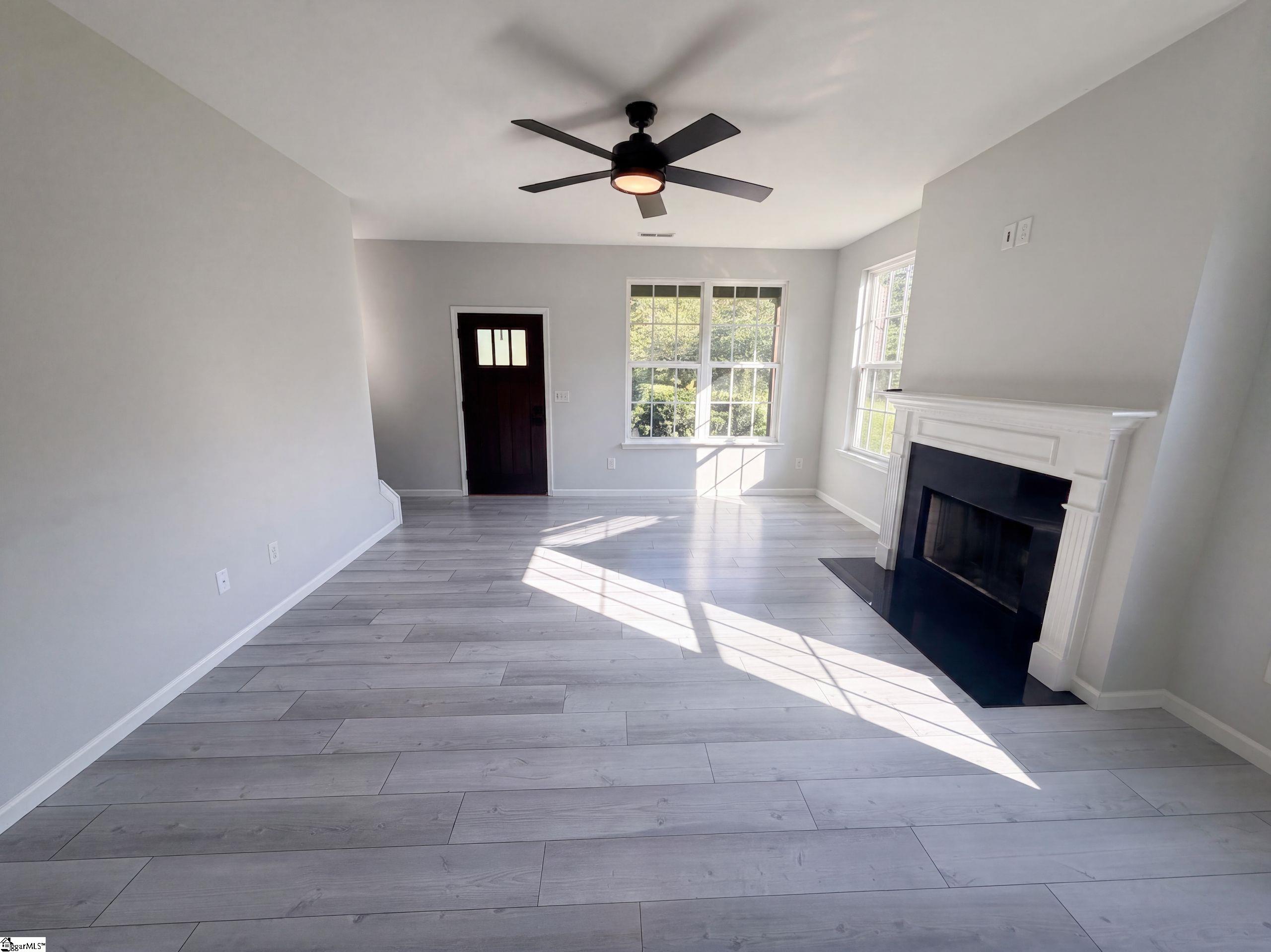 605 Tugaloo Road Property Photo 9