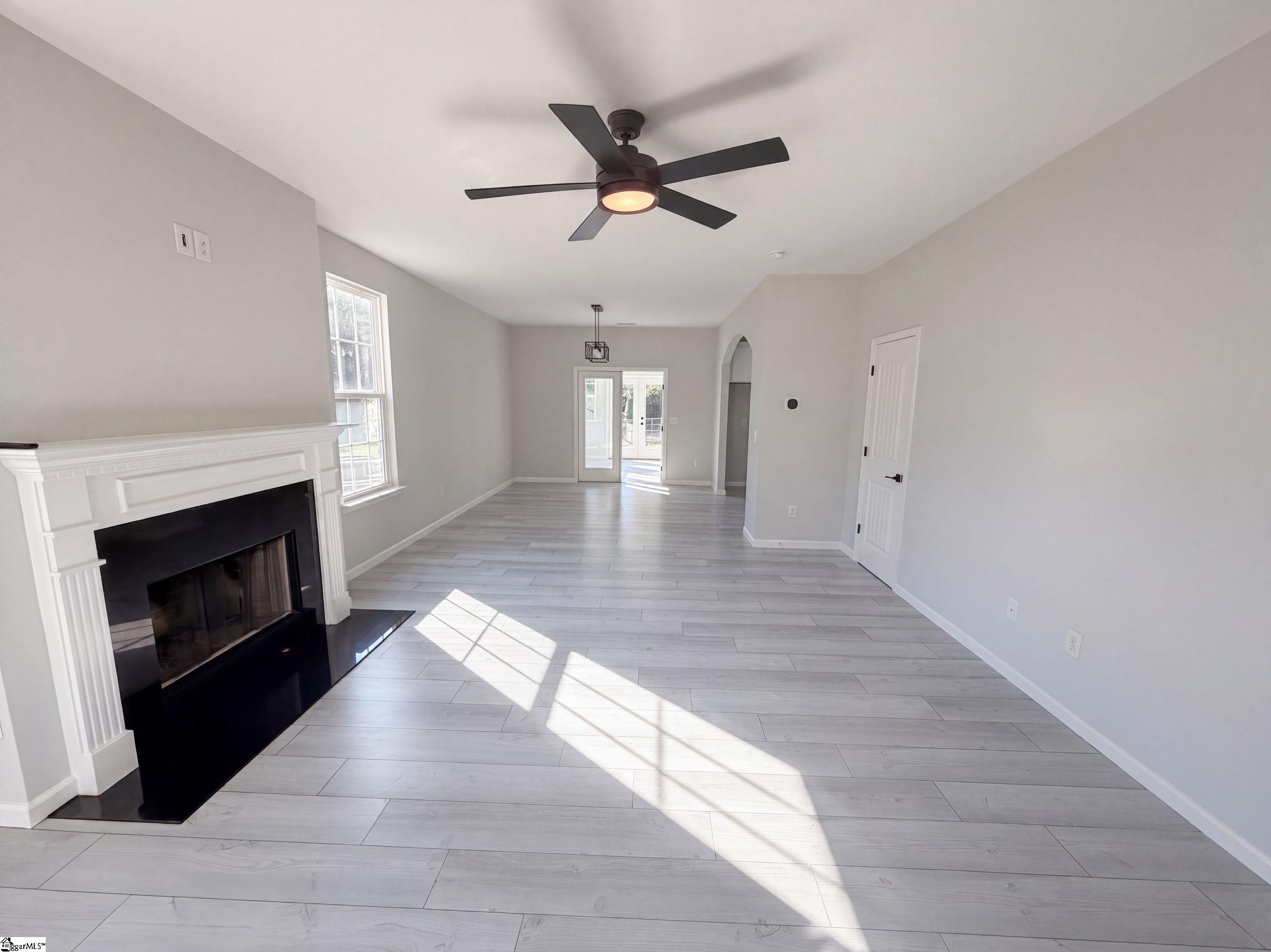 605 Tugaloo Road Property Photo 10