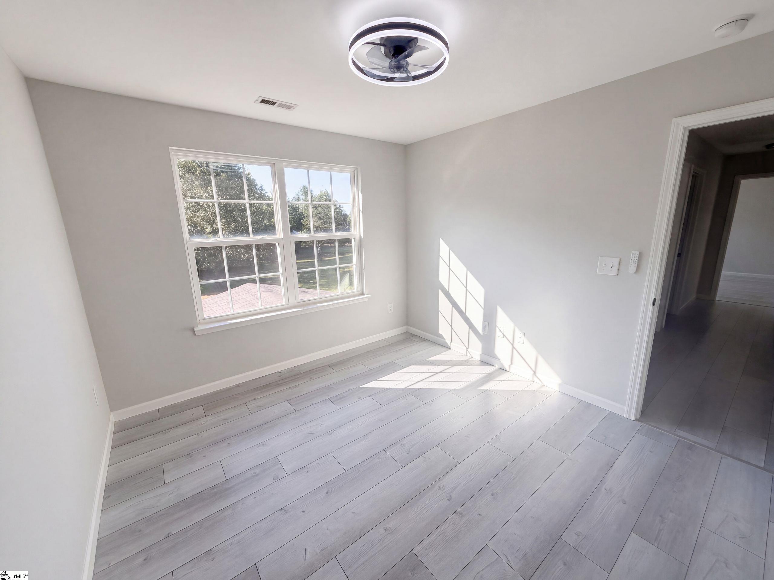 605 Tugaloo Road Property Photo 15