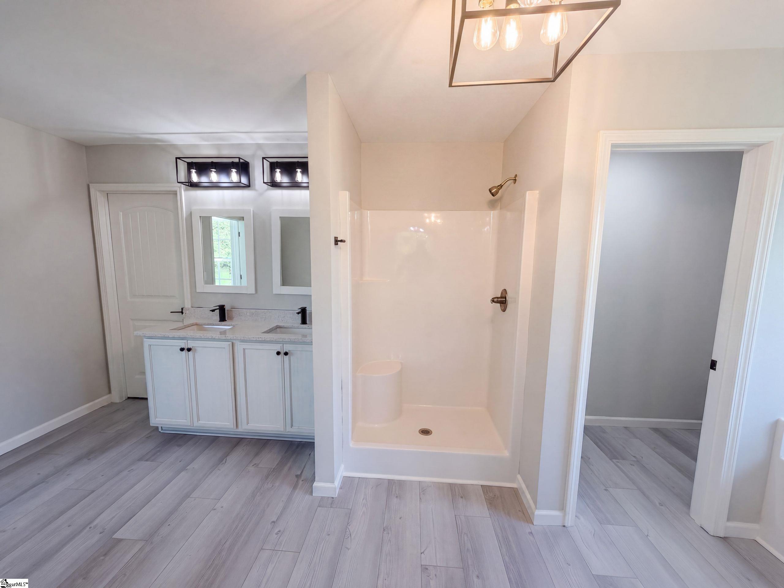 605 Tugaloo Road Property Photo 23