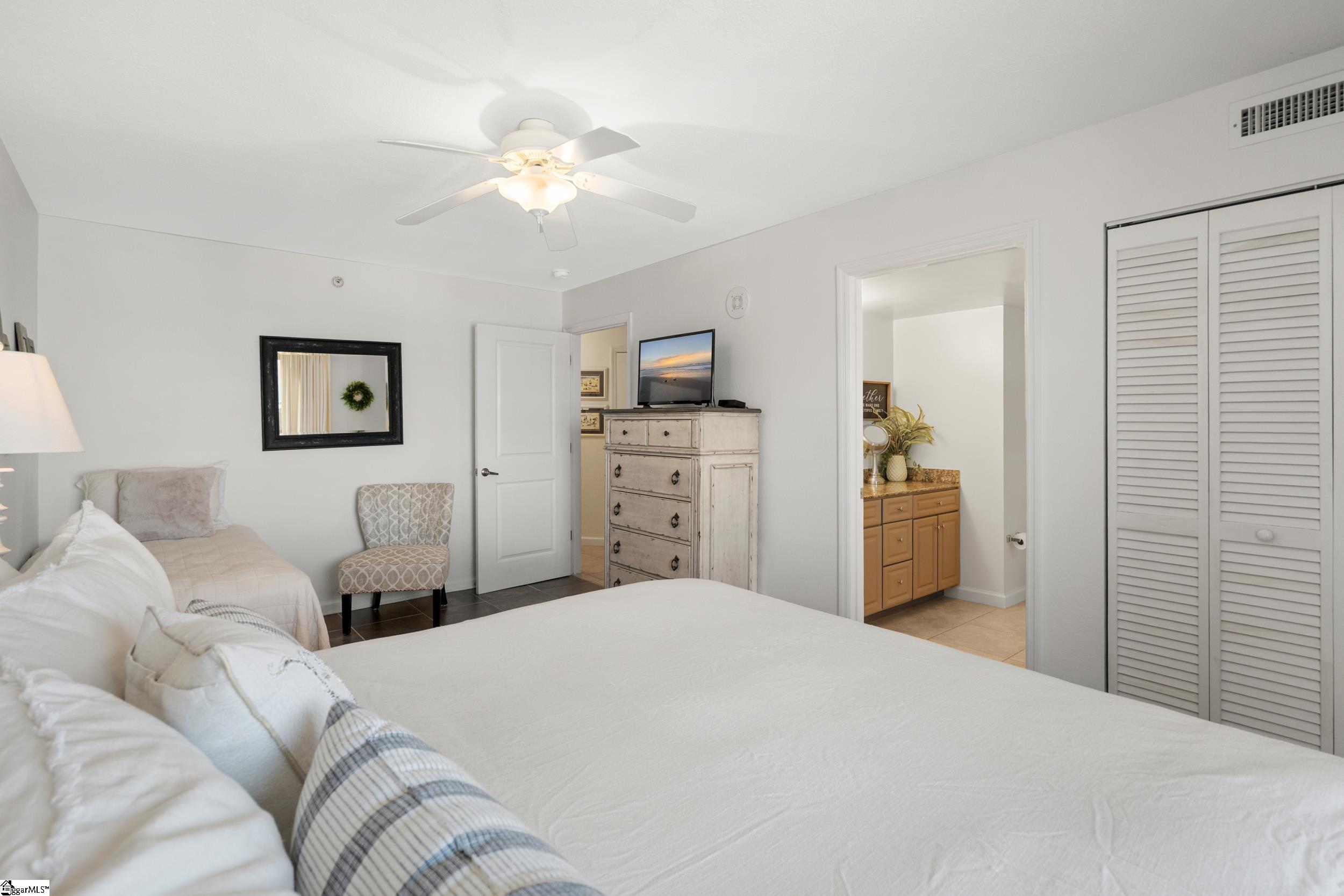 1819 N Ocean Boulevard Property Photo 28