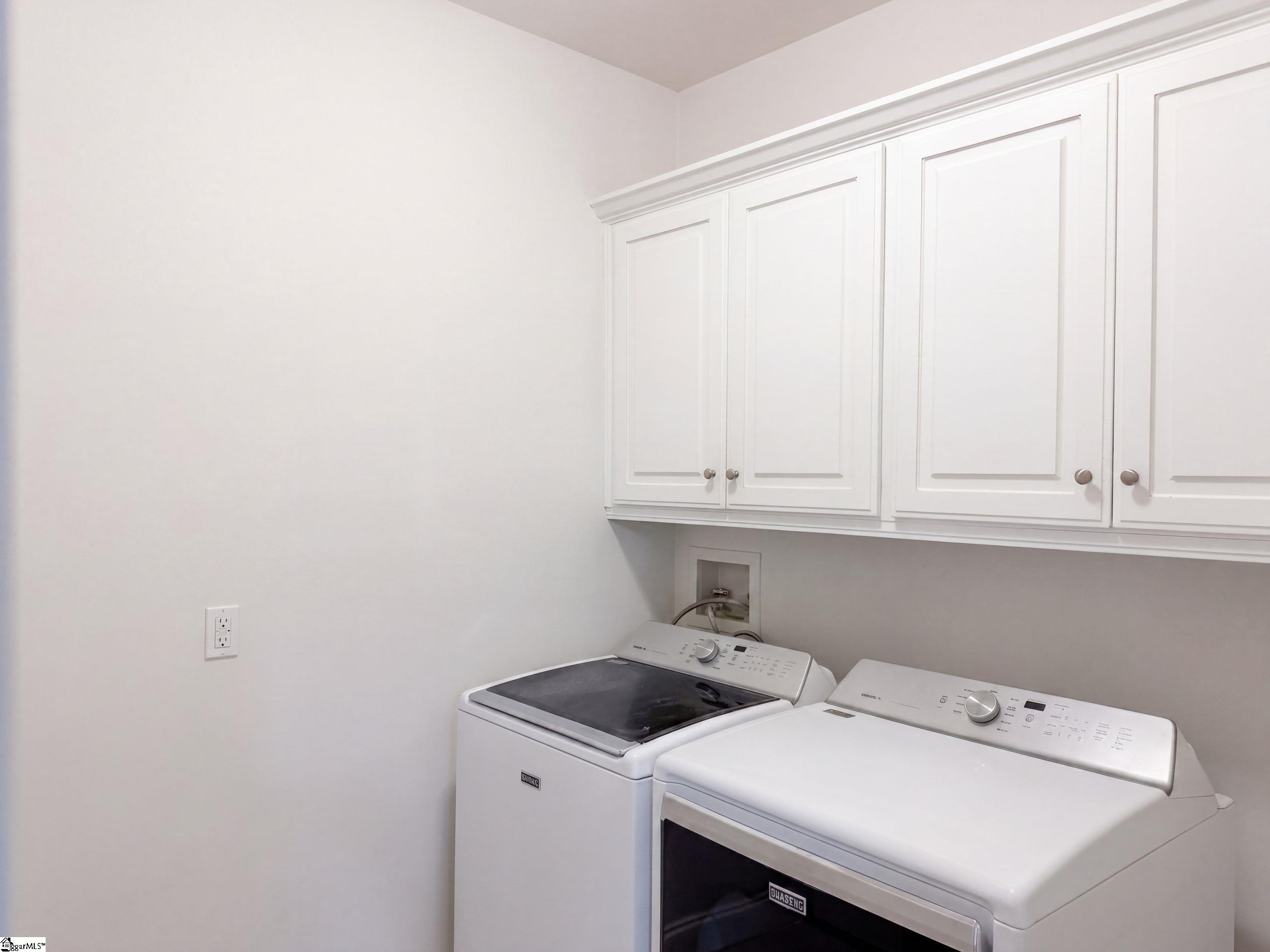 189 Victoria Drive Property Photo 16