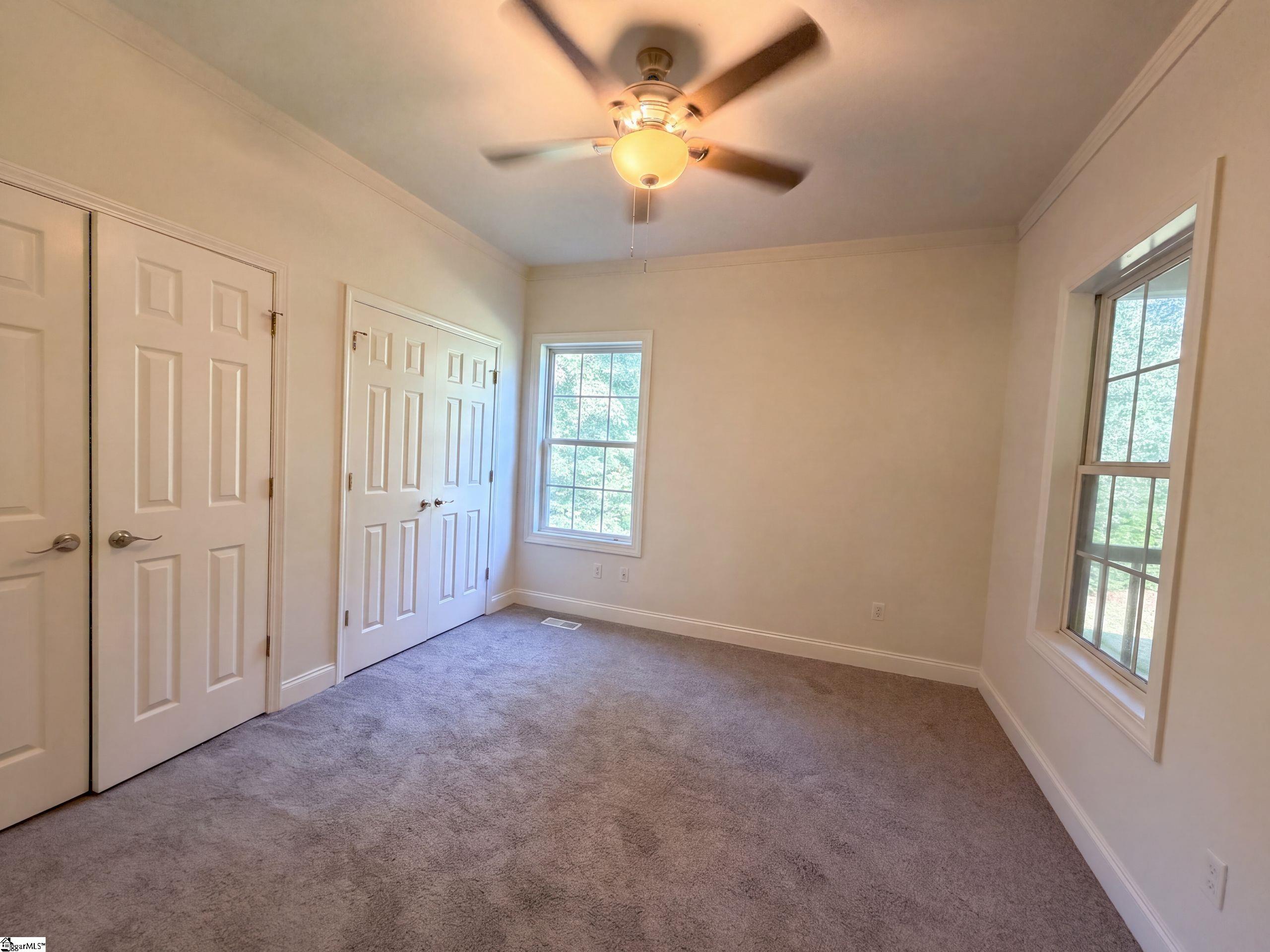 189 Victoria Drive Property Photo 17
