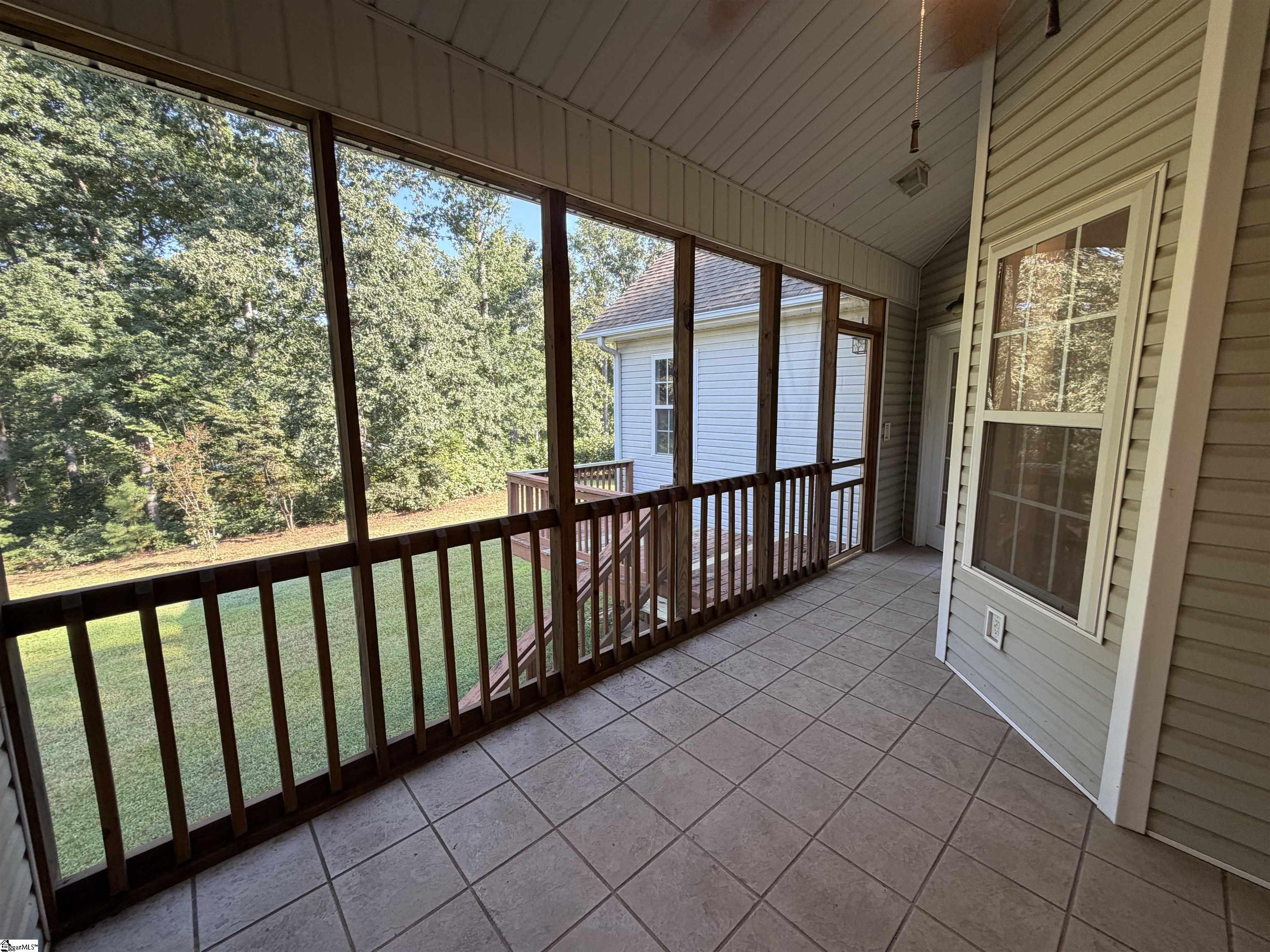 189 Victoria Drive Property Photo 34