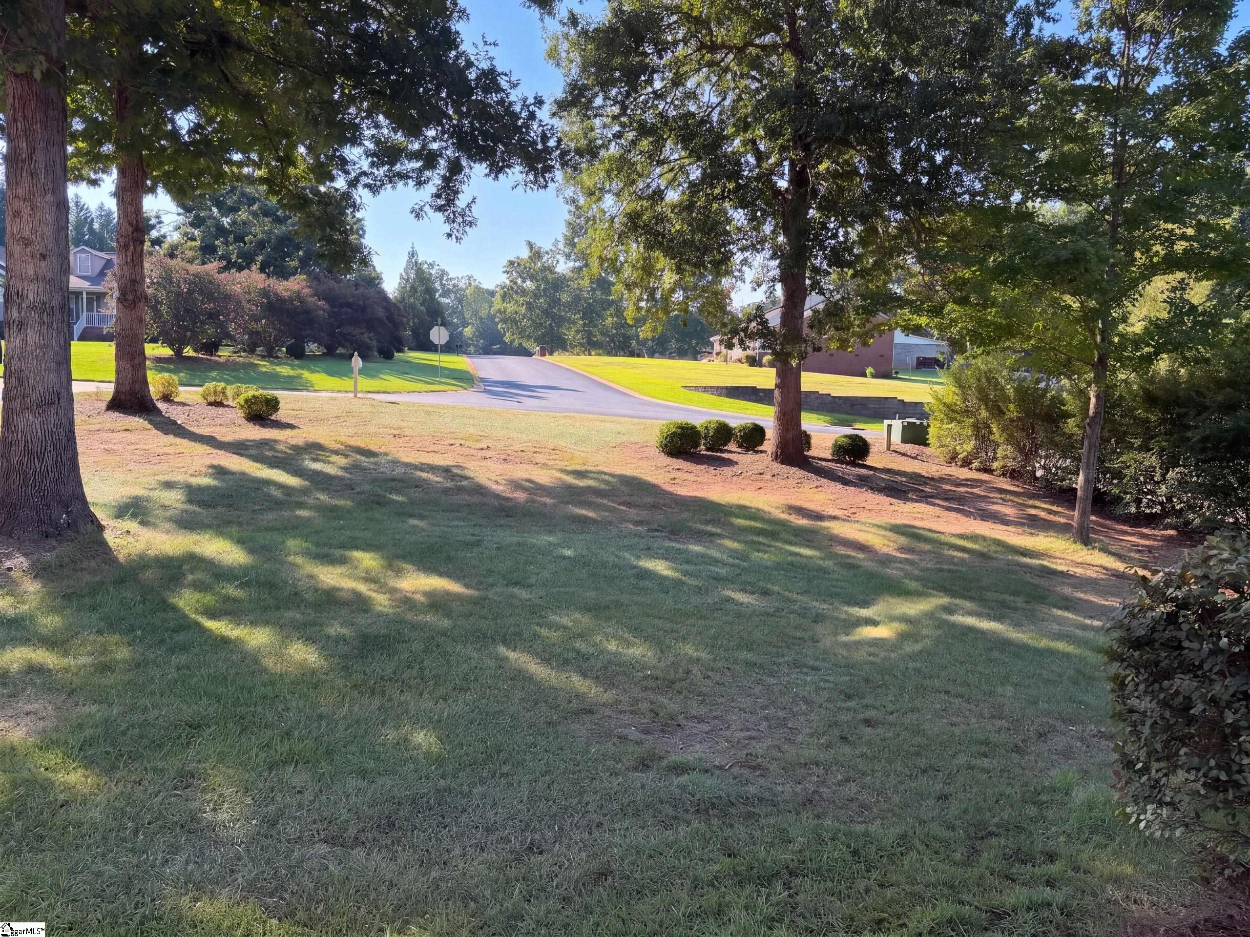 189 Victoria Drive Property Photo 35