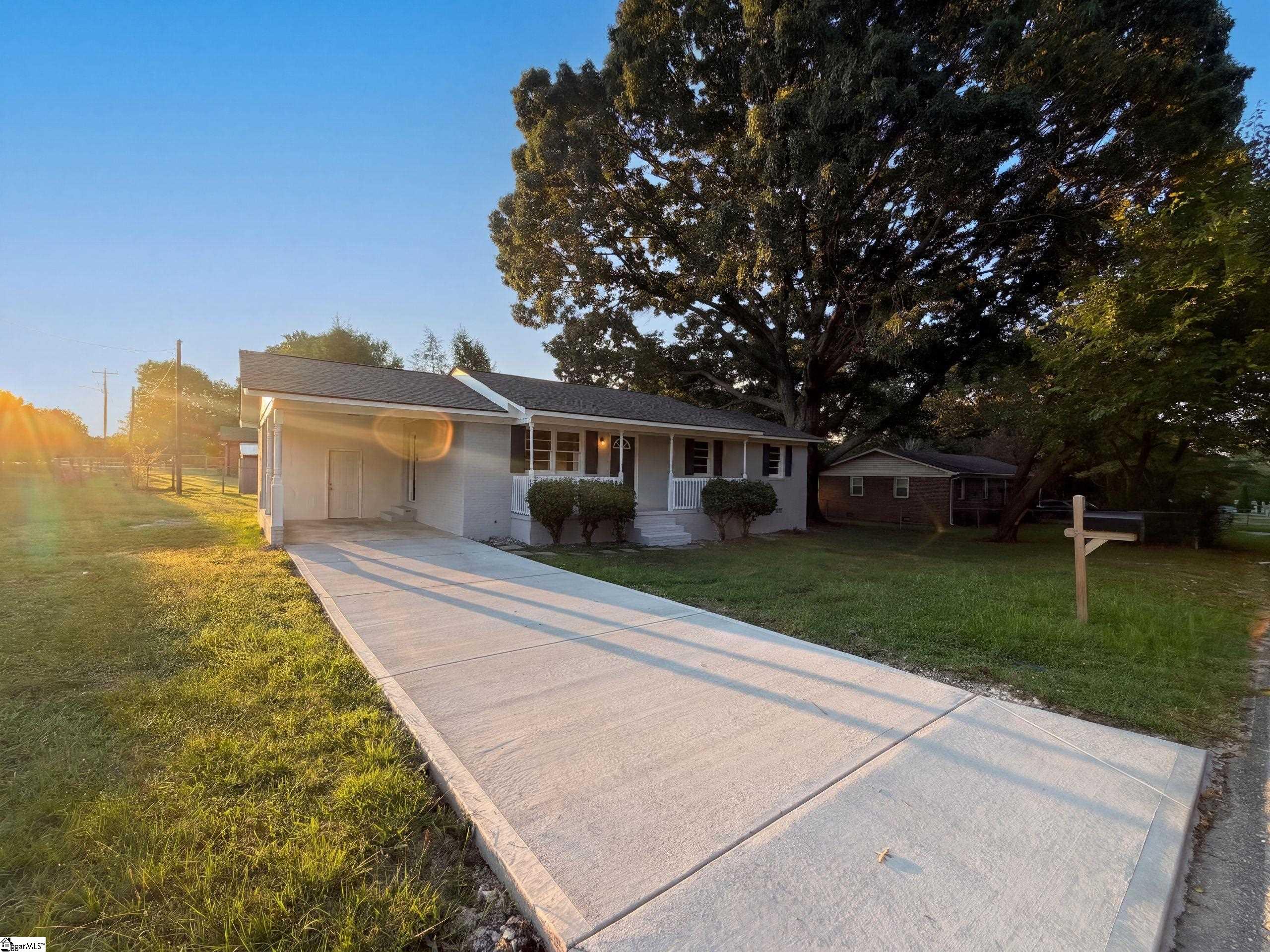 28 11th Street Property Photo 15