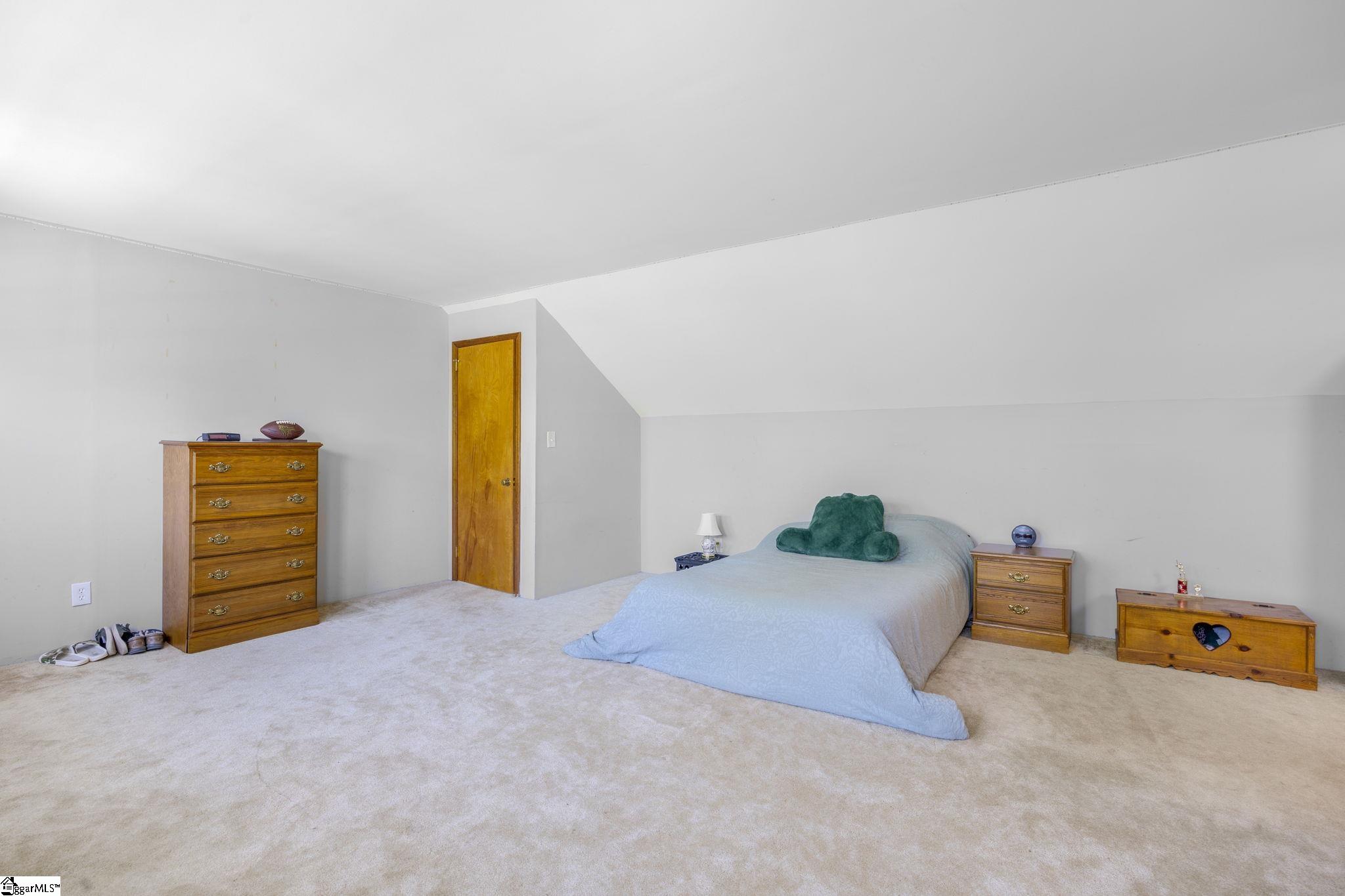 106 Whippoorwill Drive Property Photo 17