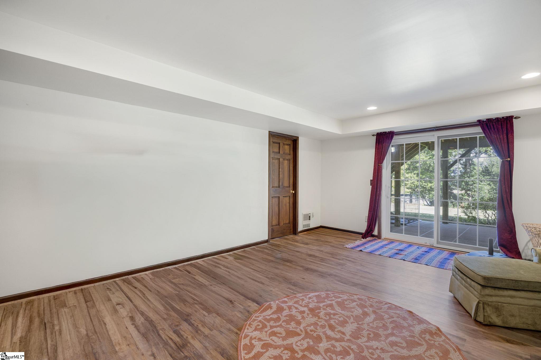106 Whippoorwill Drive Property Photo 28