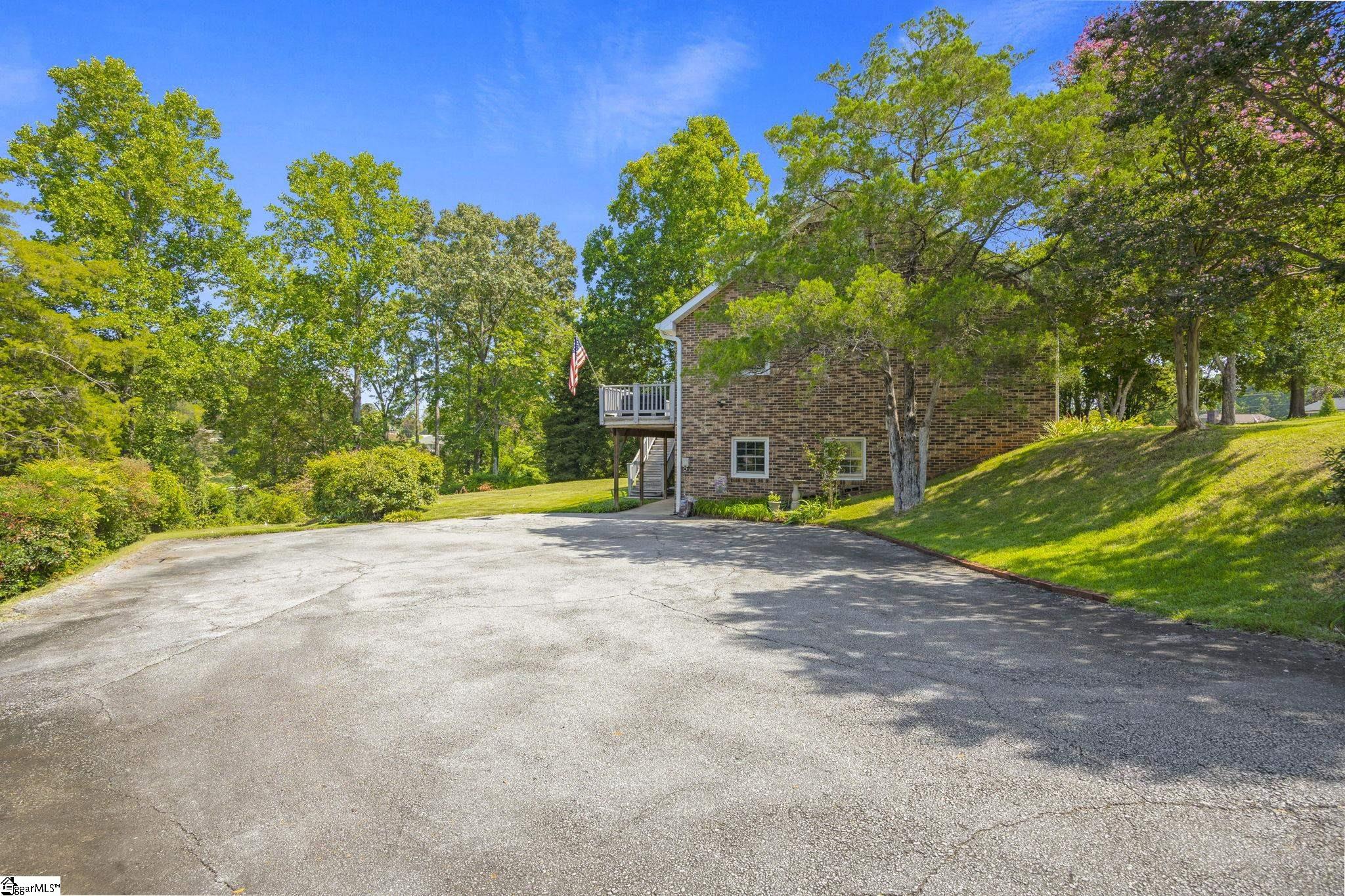 106 Whippoorwill Drive Property Photo 43