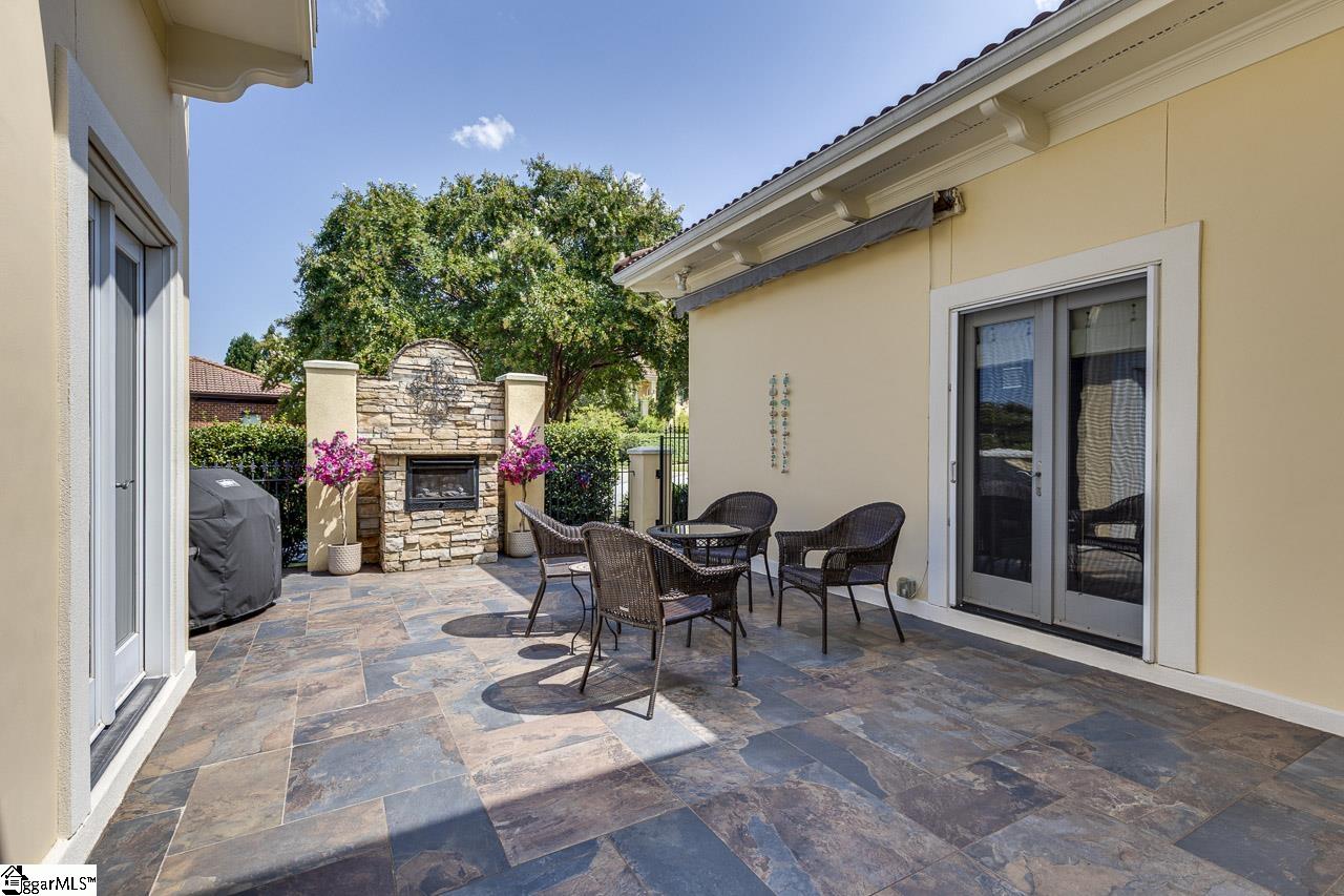 701 Villaggio Drive Property Photo 14