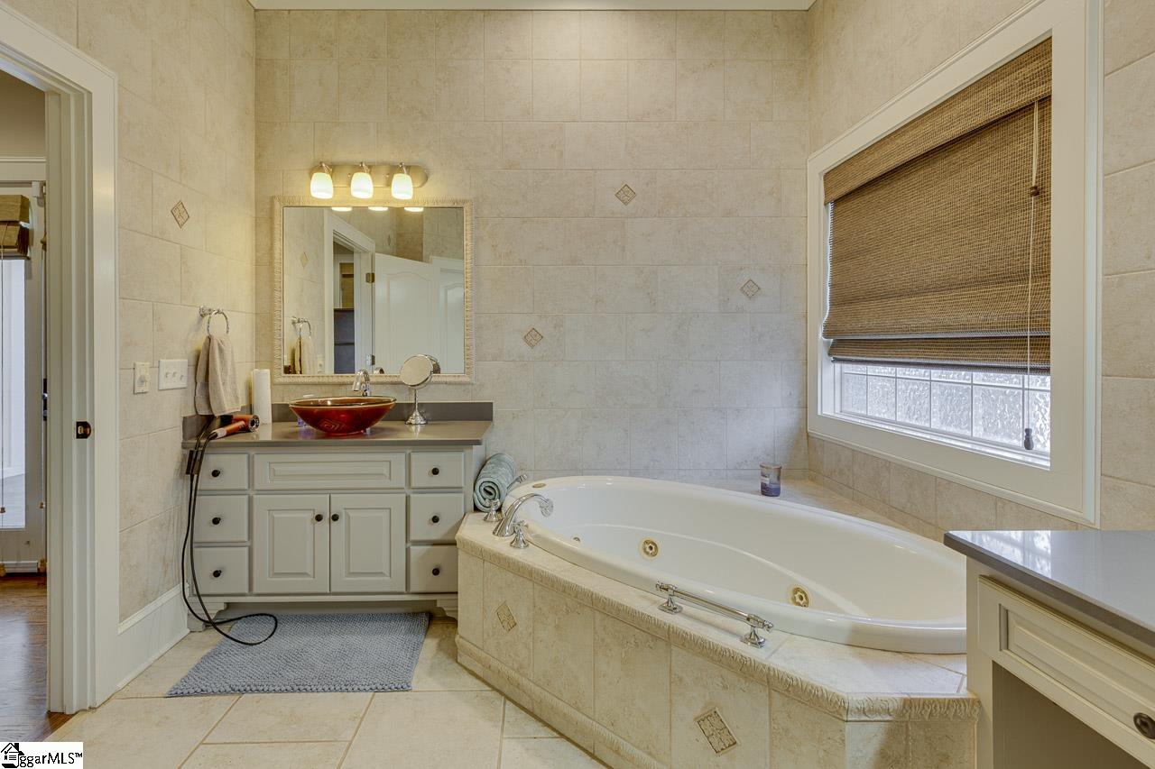 701 Villaggio Drive Property Photo 18