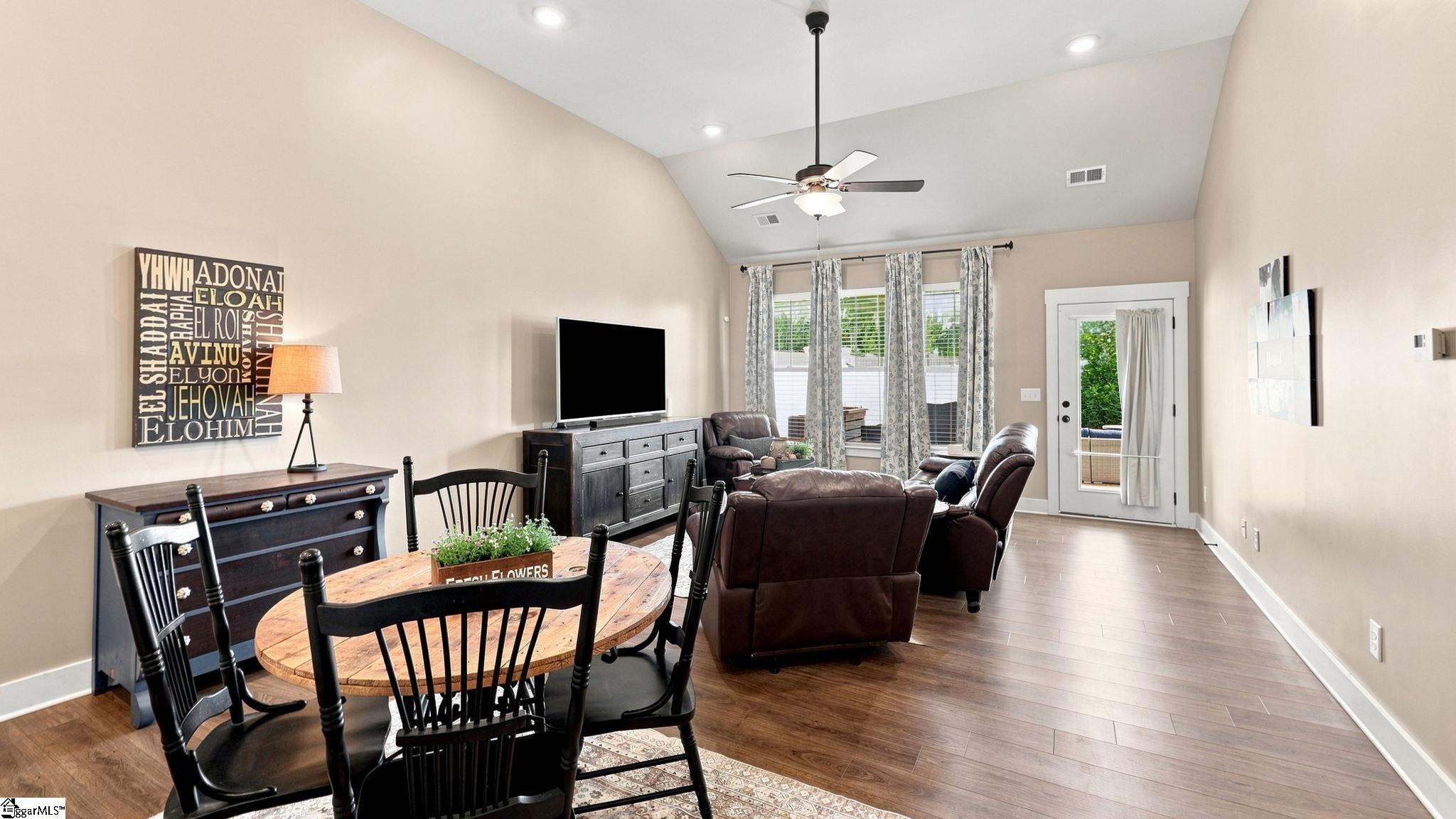 1124 Cobbler Lane Property Photo 23