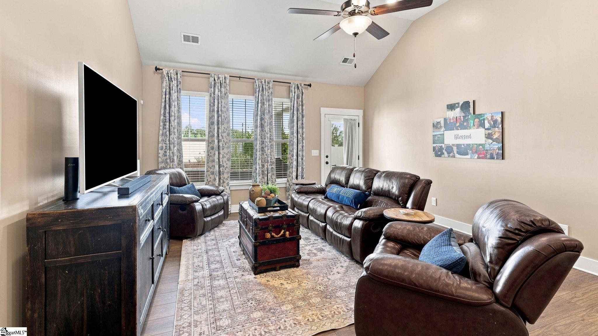 1124 Cobbler Lane Property Photo 25