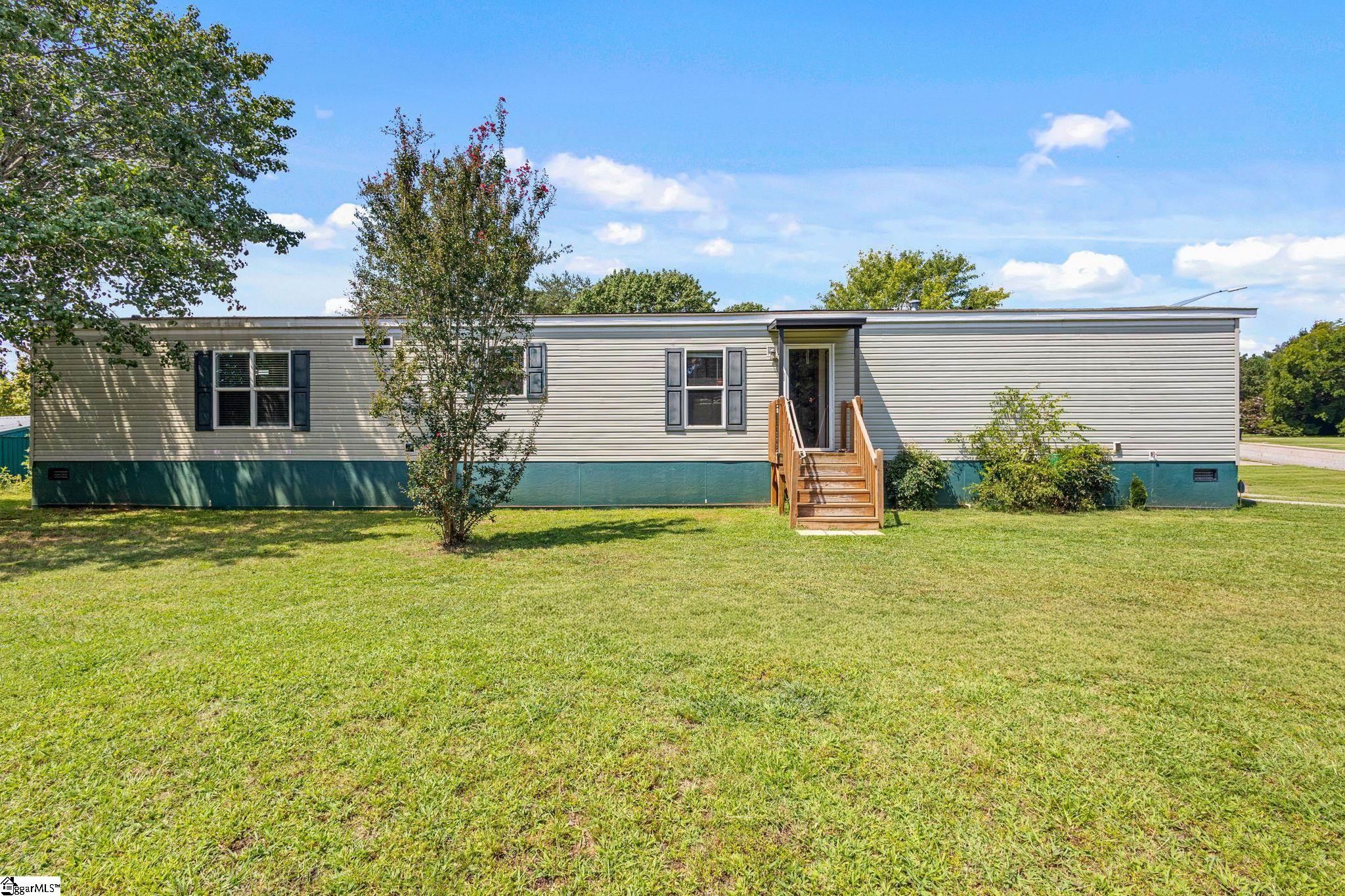 220 Wedge Way Property Photo 1