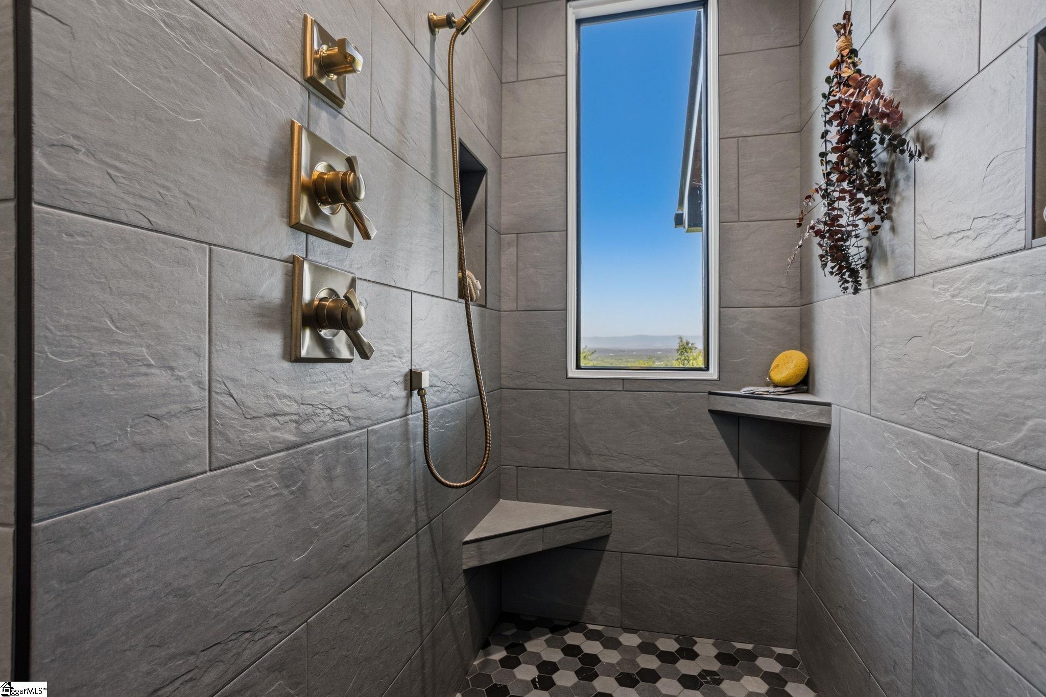 101 Frangipani Way Property Photo 27