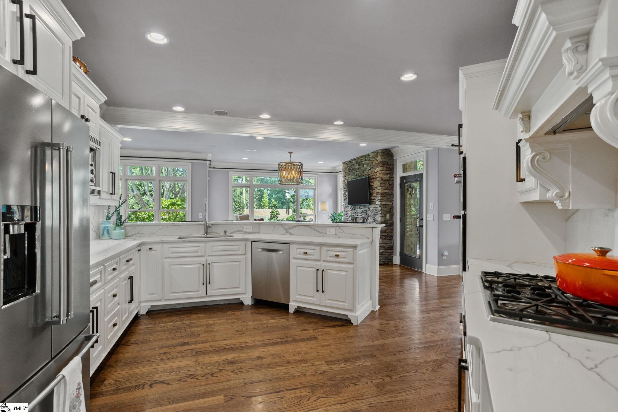 103 Norman Place Property Photo 8
