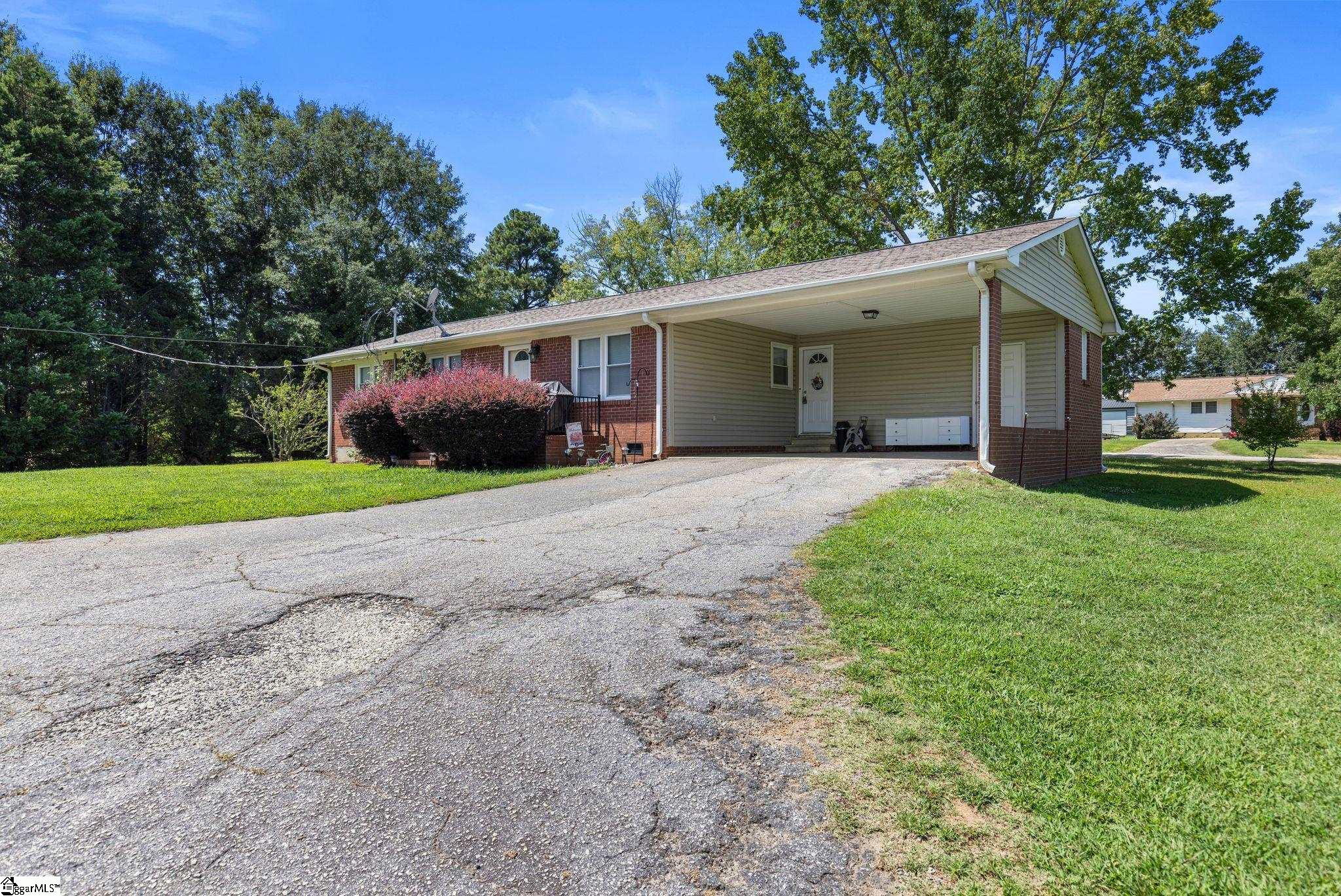 6301 N Pinnacle Drive Property Photo 5