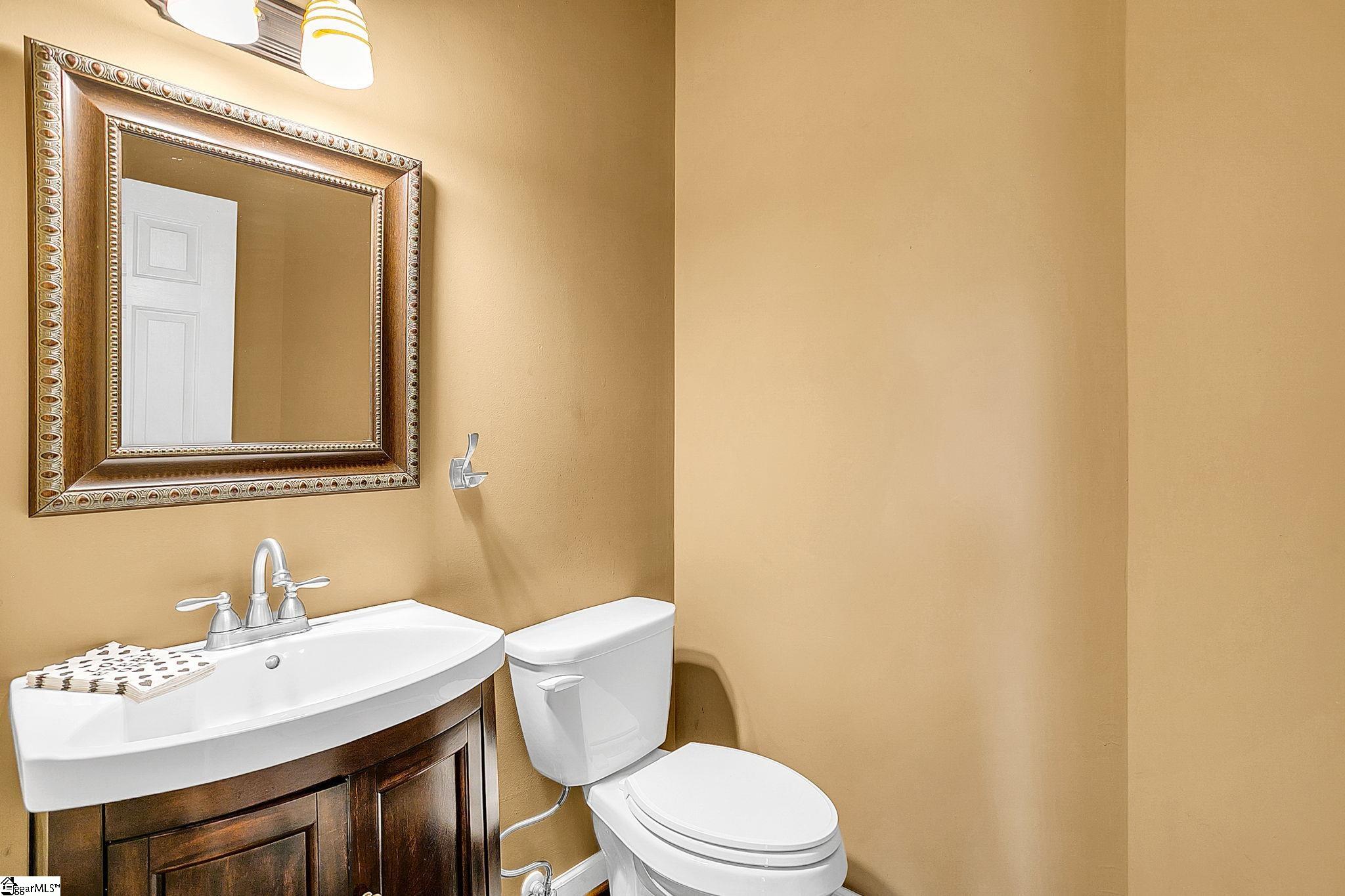 109 E Hypericum Lane Property Photo 13