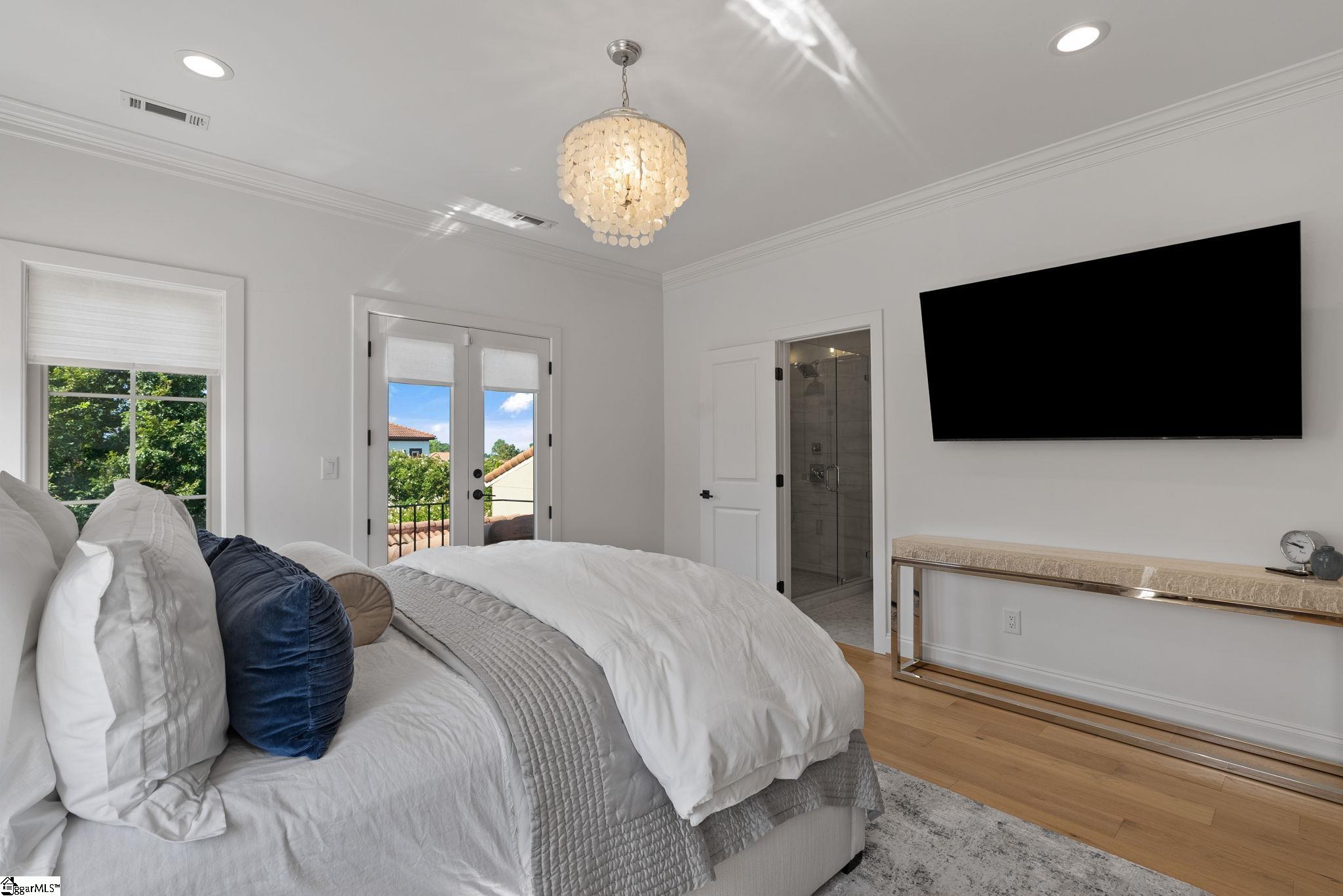5 Savona Drive Property Photo 21