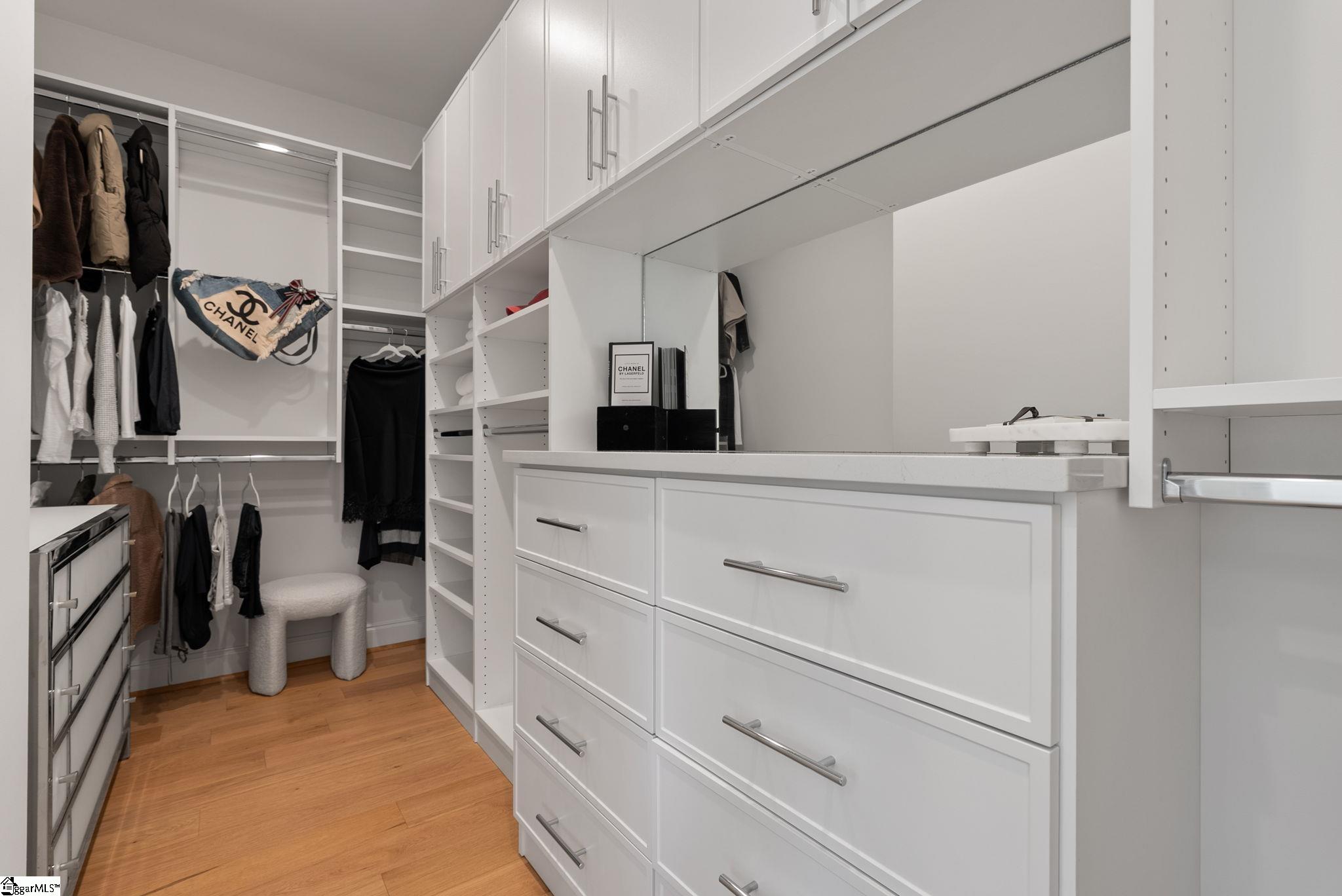 5 Savona Drive Property Photo 26