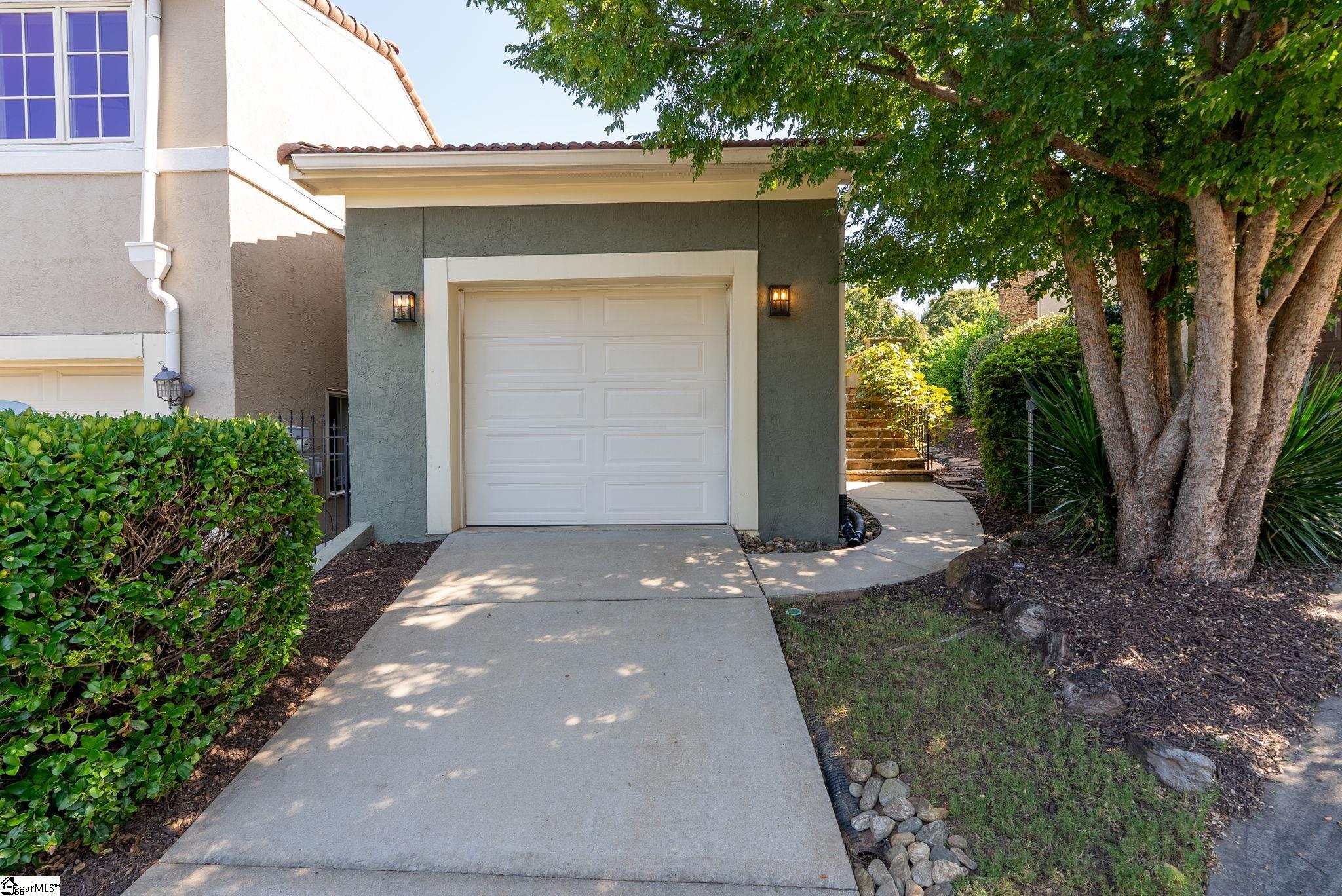 5 Savona Drive Property Photo 38
