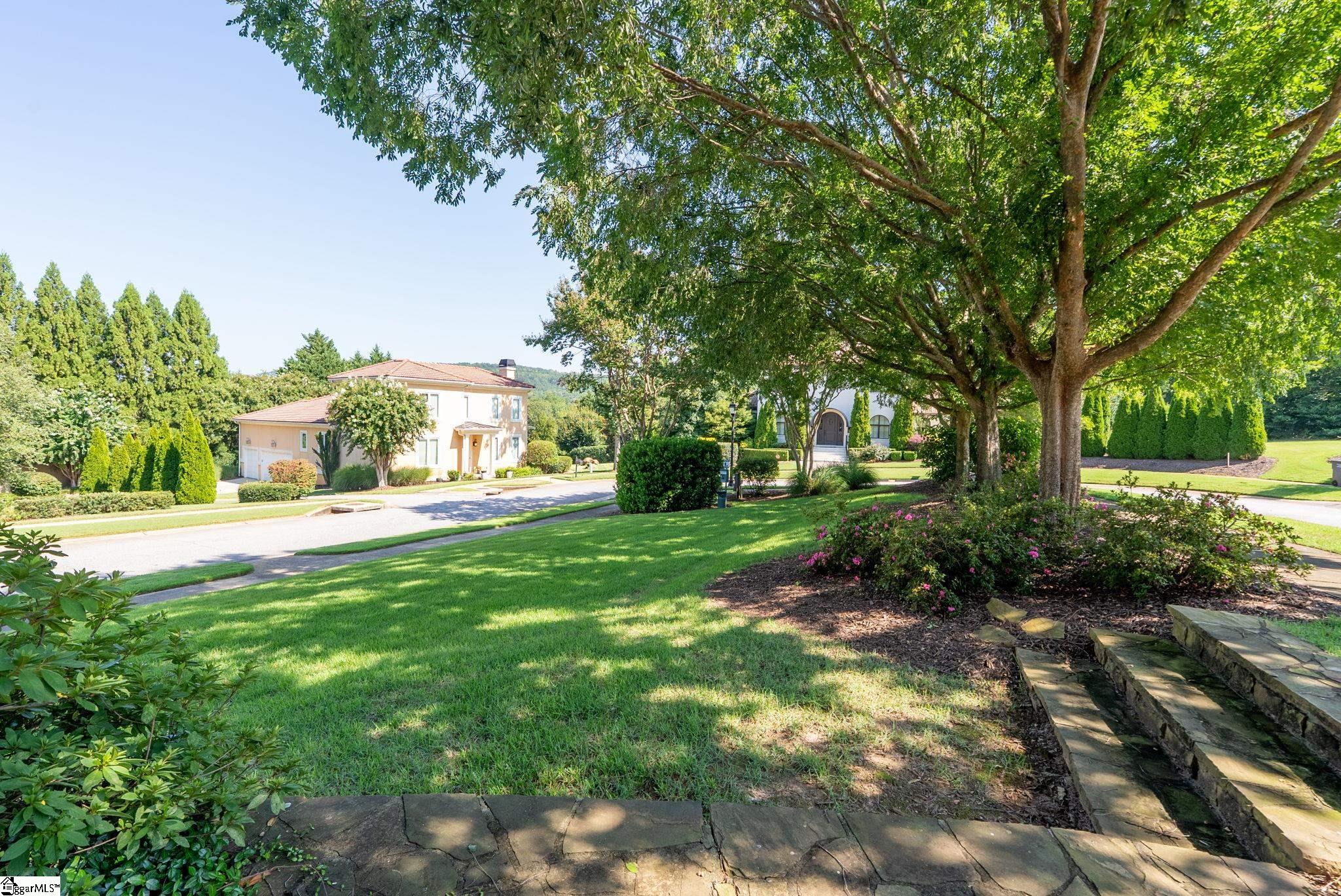 5 Savona Drive Property Photo 44