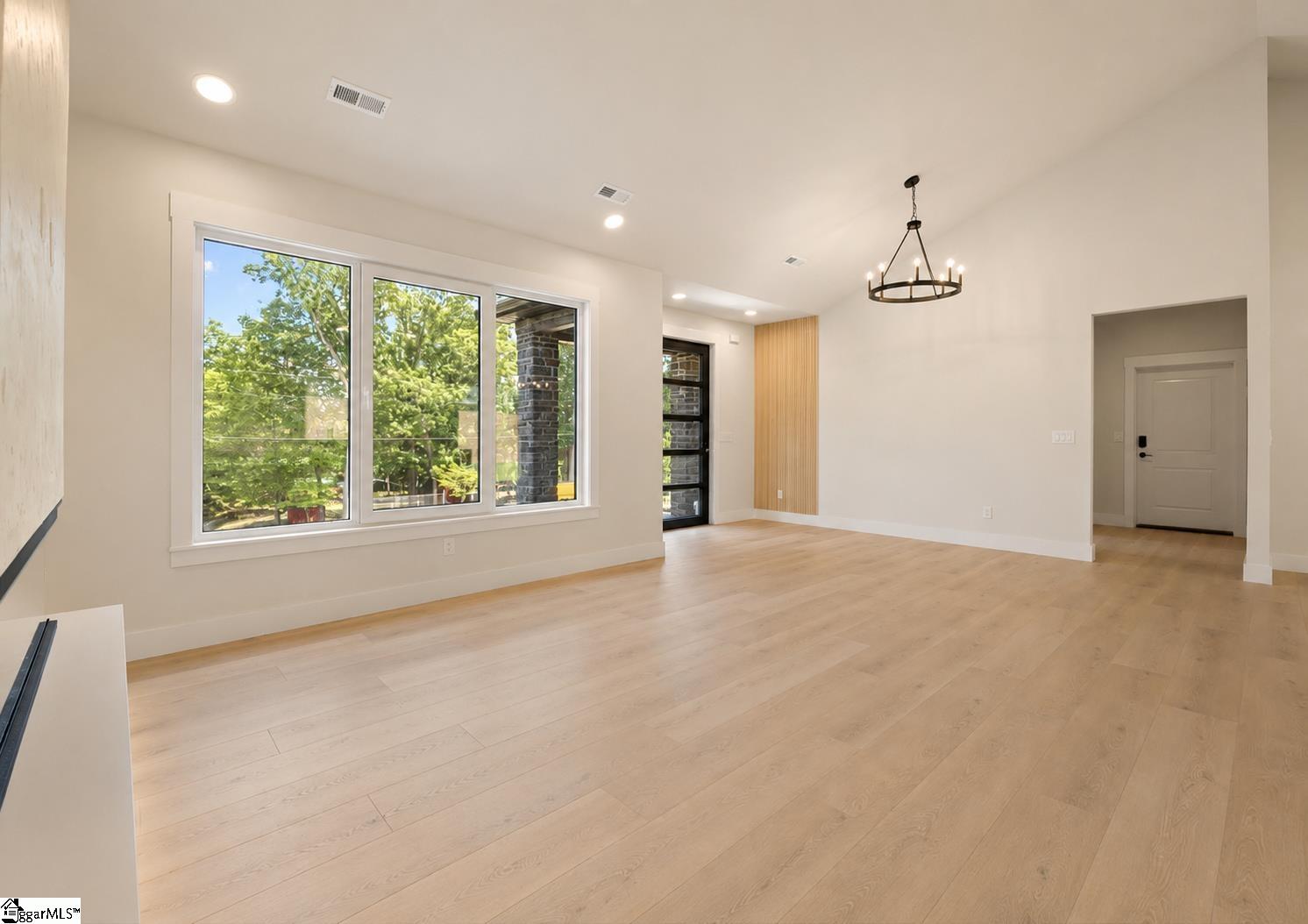 126 Brady Drive Property Photo 3