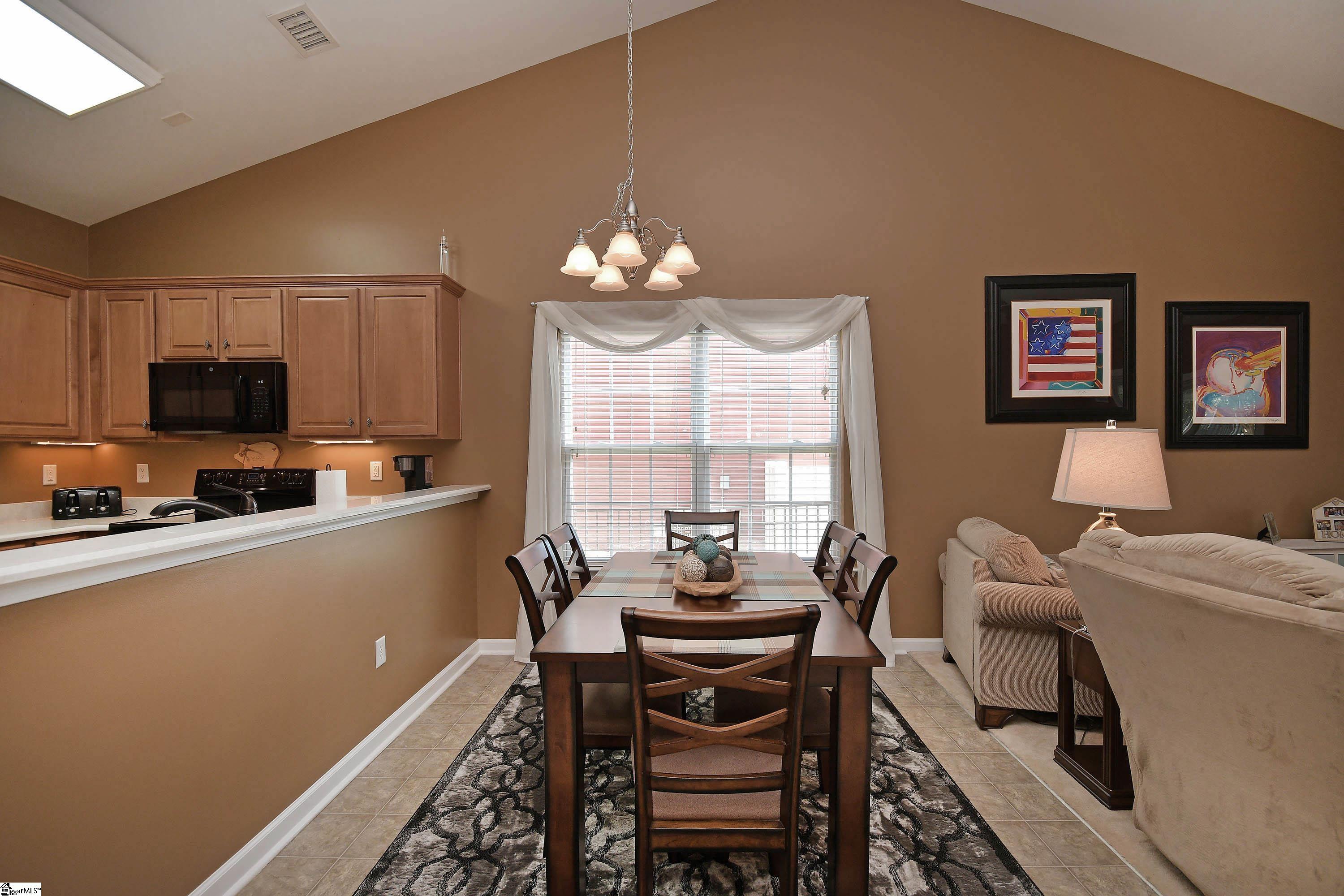 120 Ledgewood Way Property Photo 7